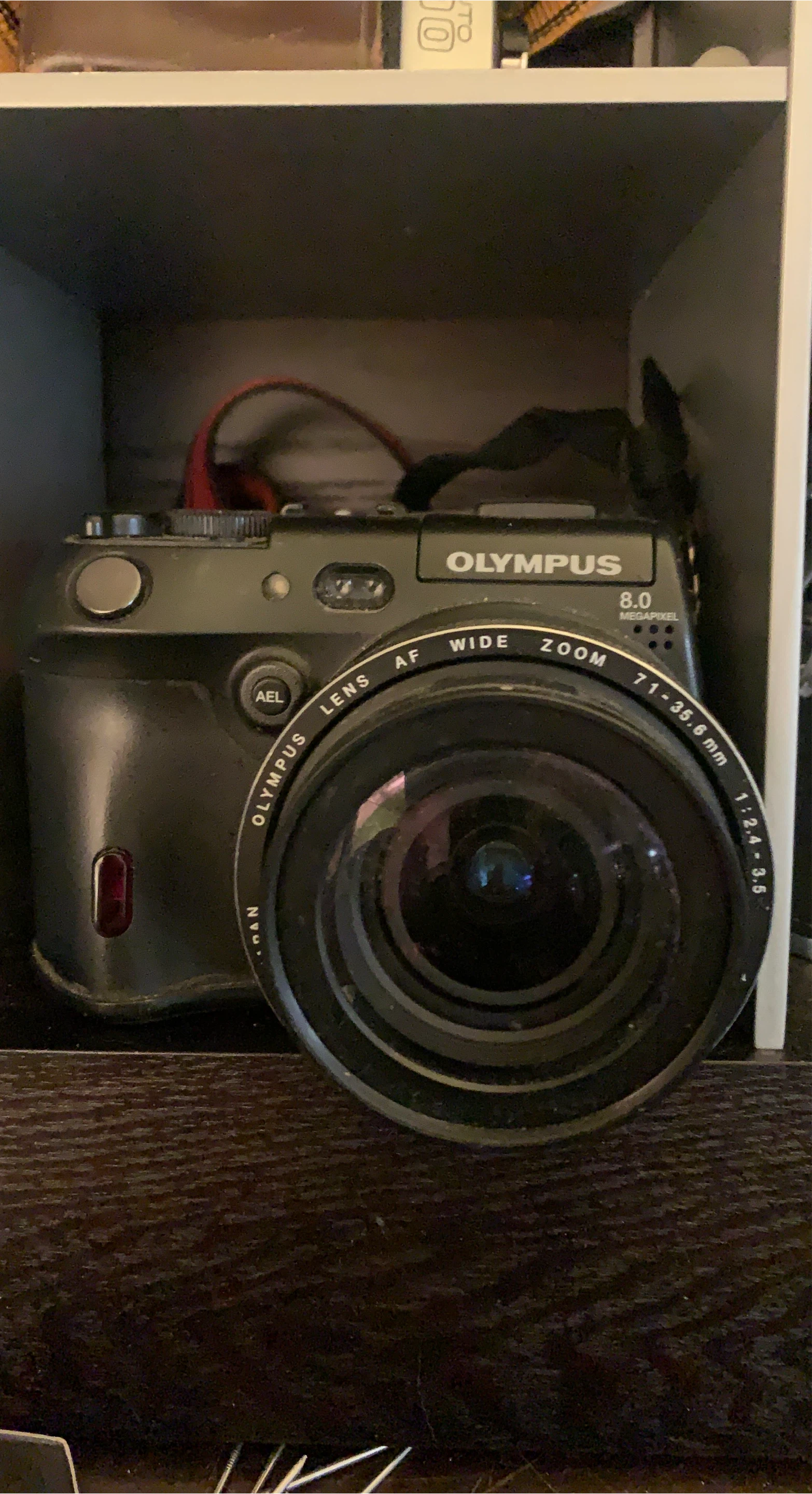 Olympus 8.0 Megapixel Wide Zoom Digital Camera