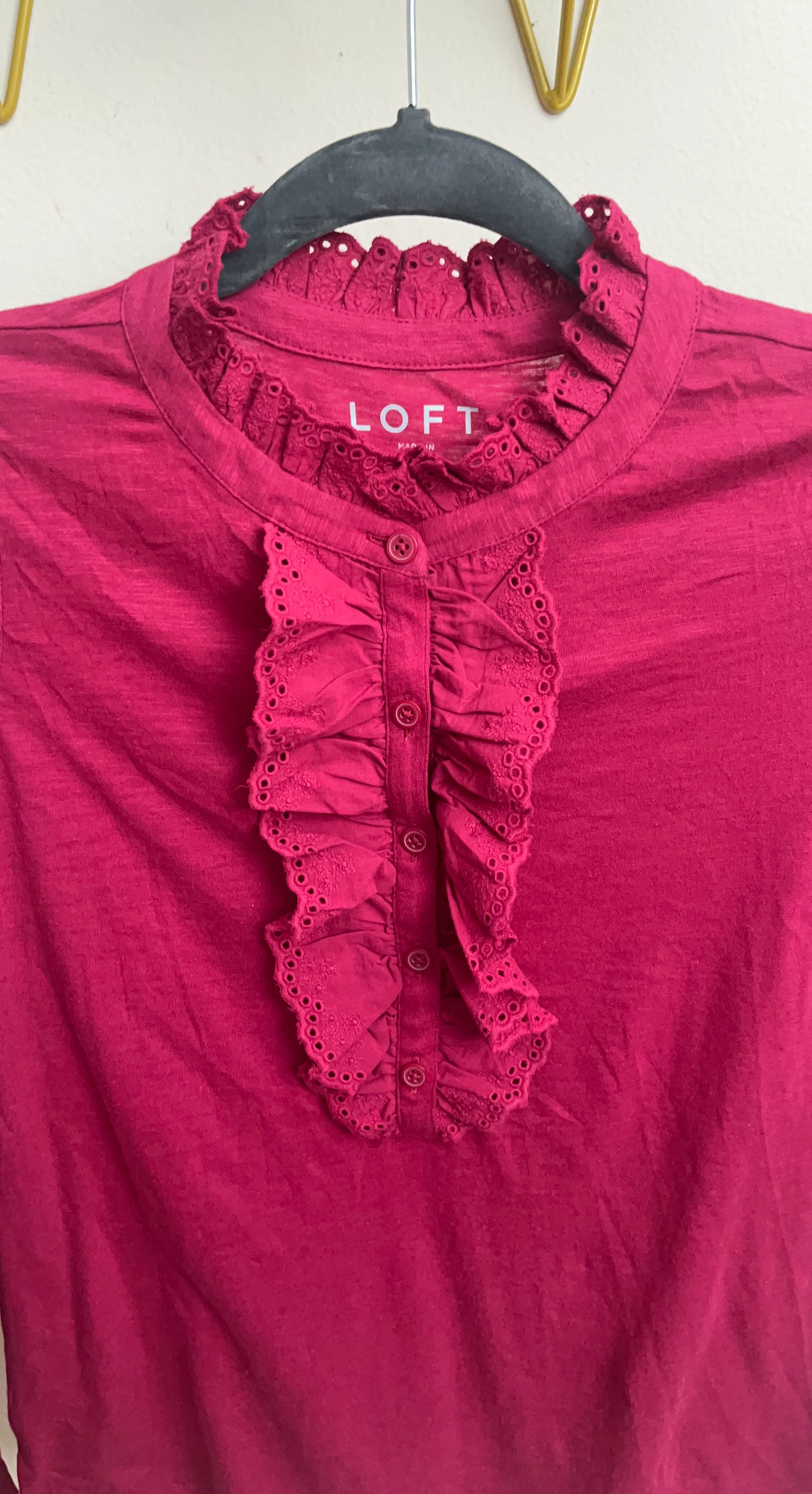 Loft Women's Ruffled Eyelet Top