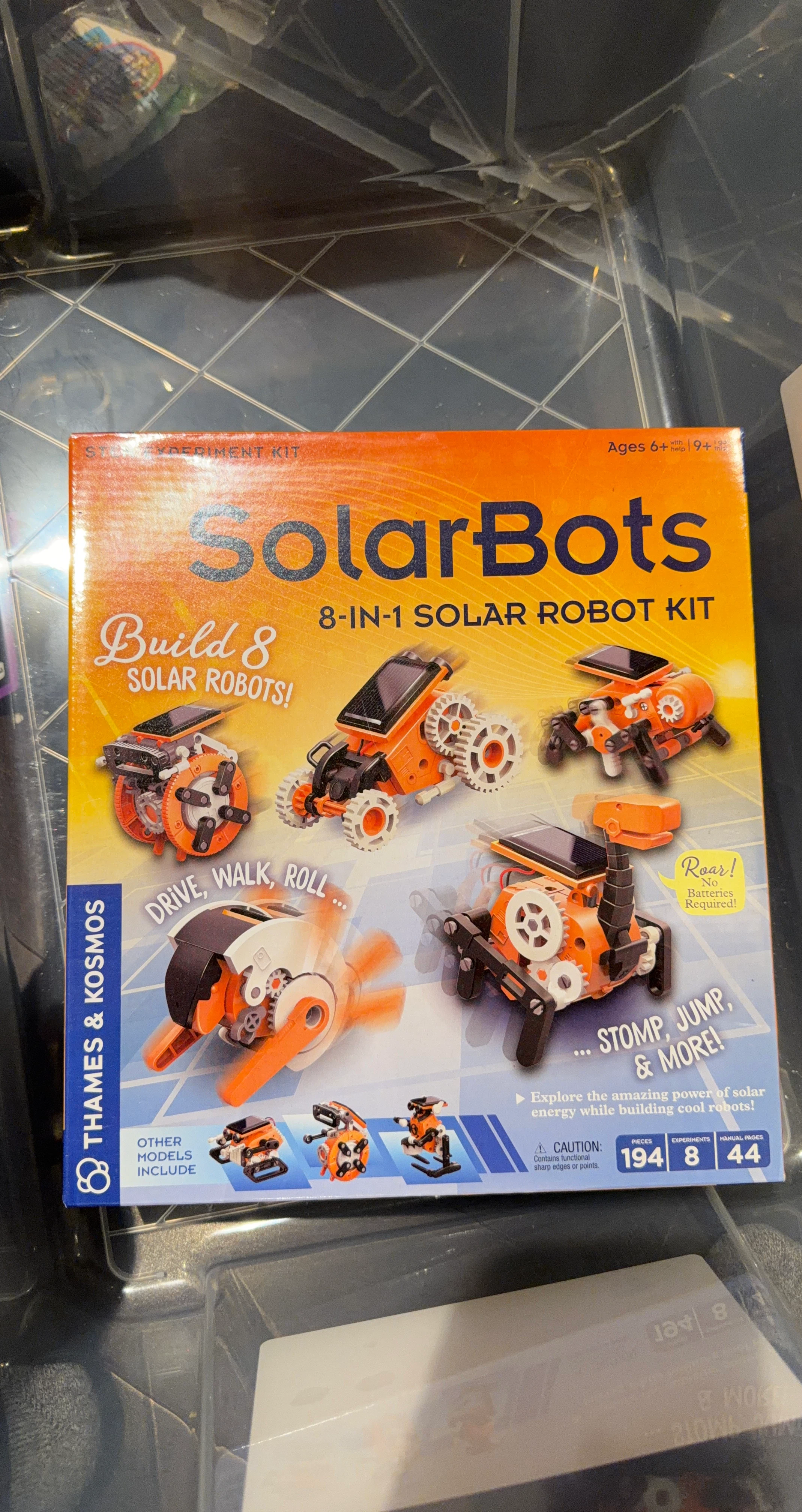 Thames & Kosmos SolarBots 8-in-1 Solar Robot Kit