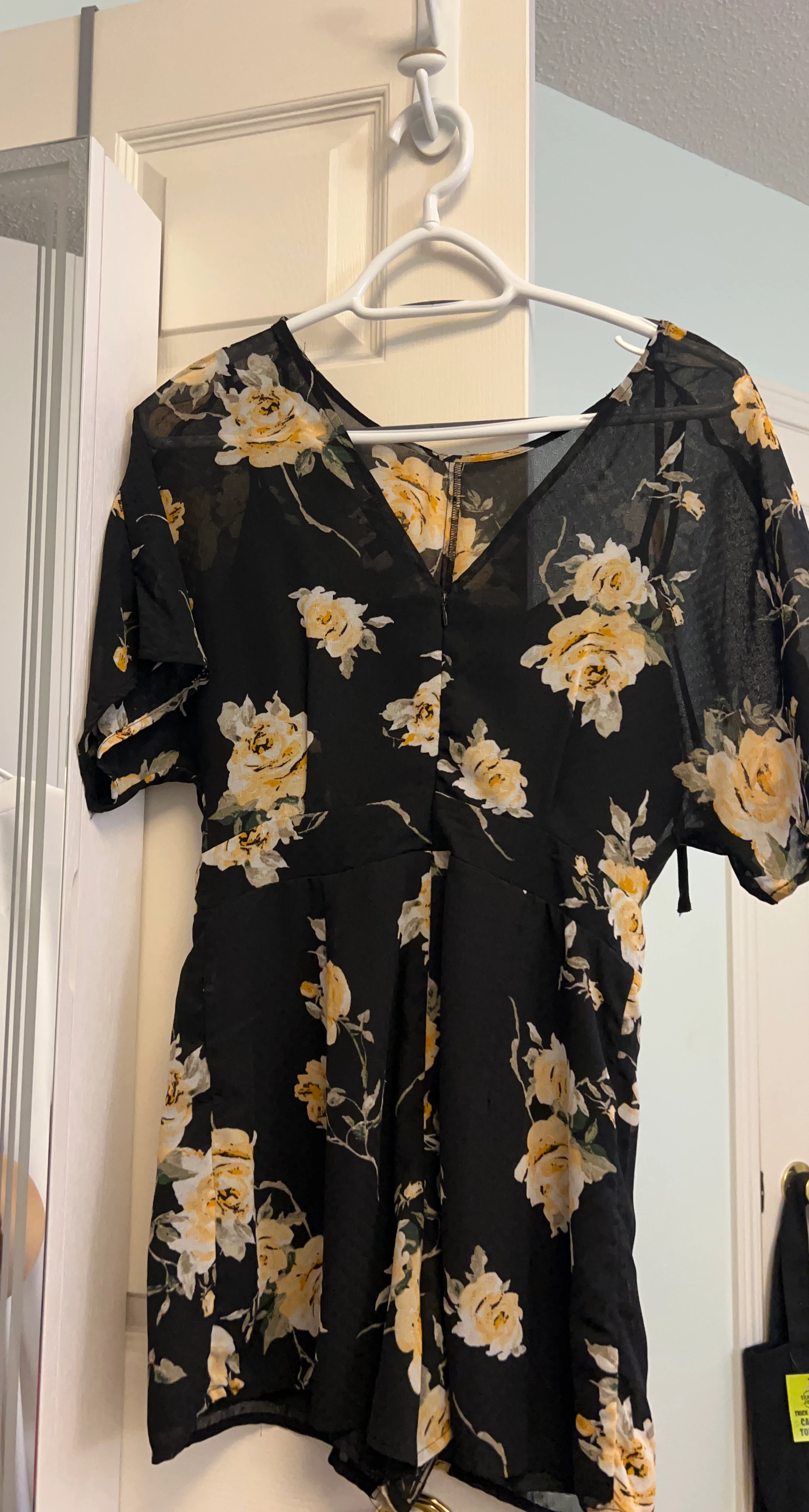 Dynamite Black floral romper