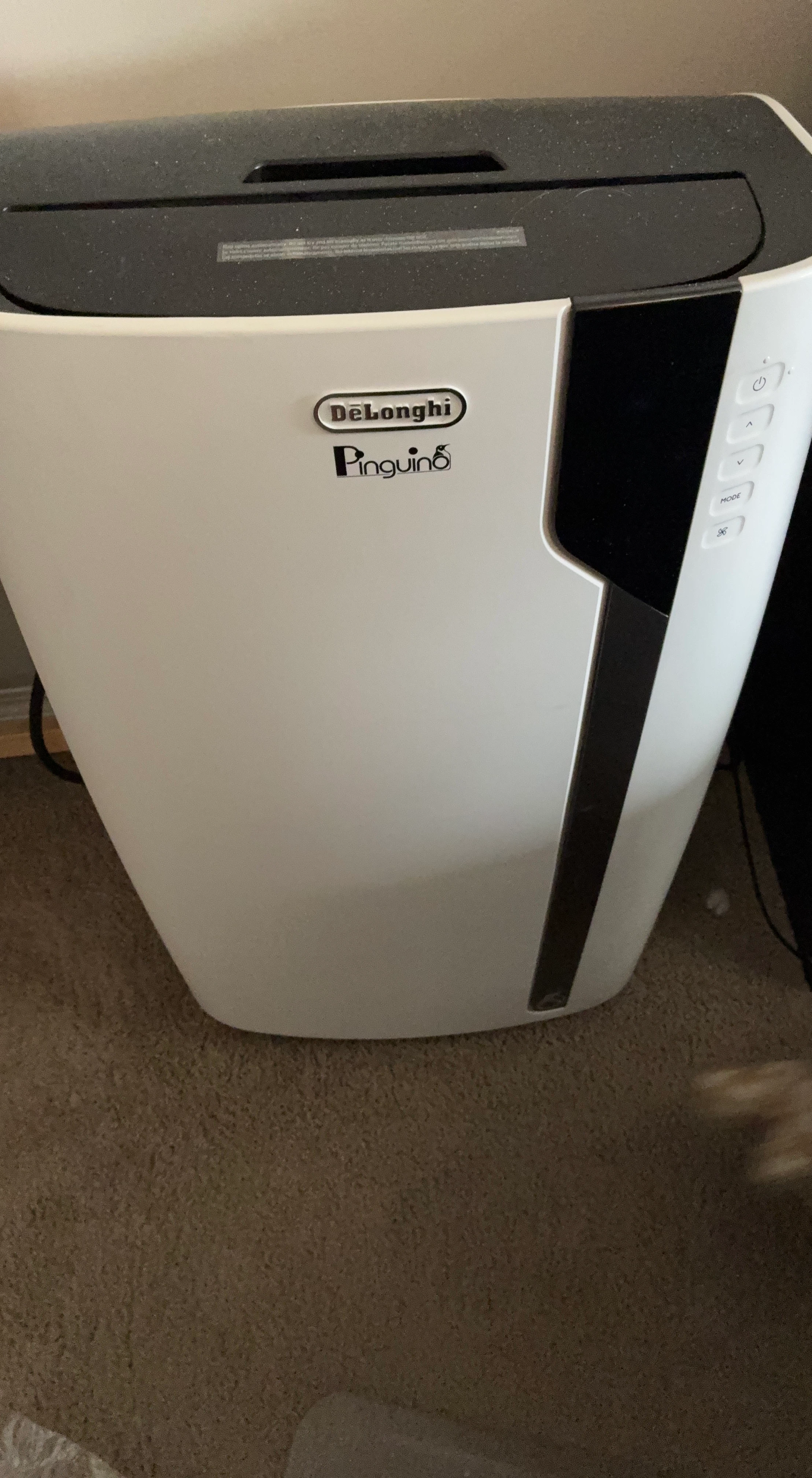 DeLonghi Pinguino Portable Air Conditioner 14,000 BTU