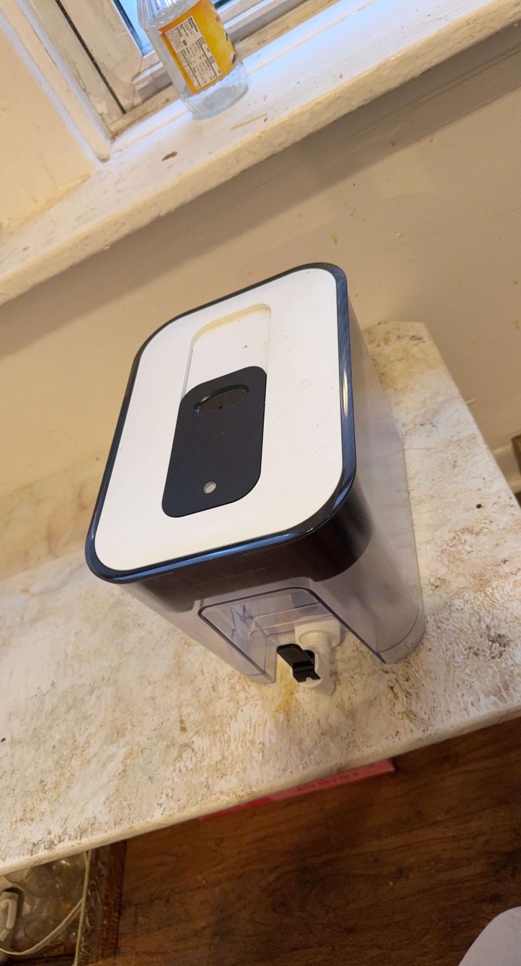 White and Black Water Dispenser