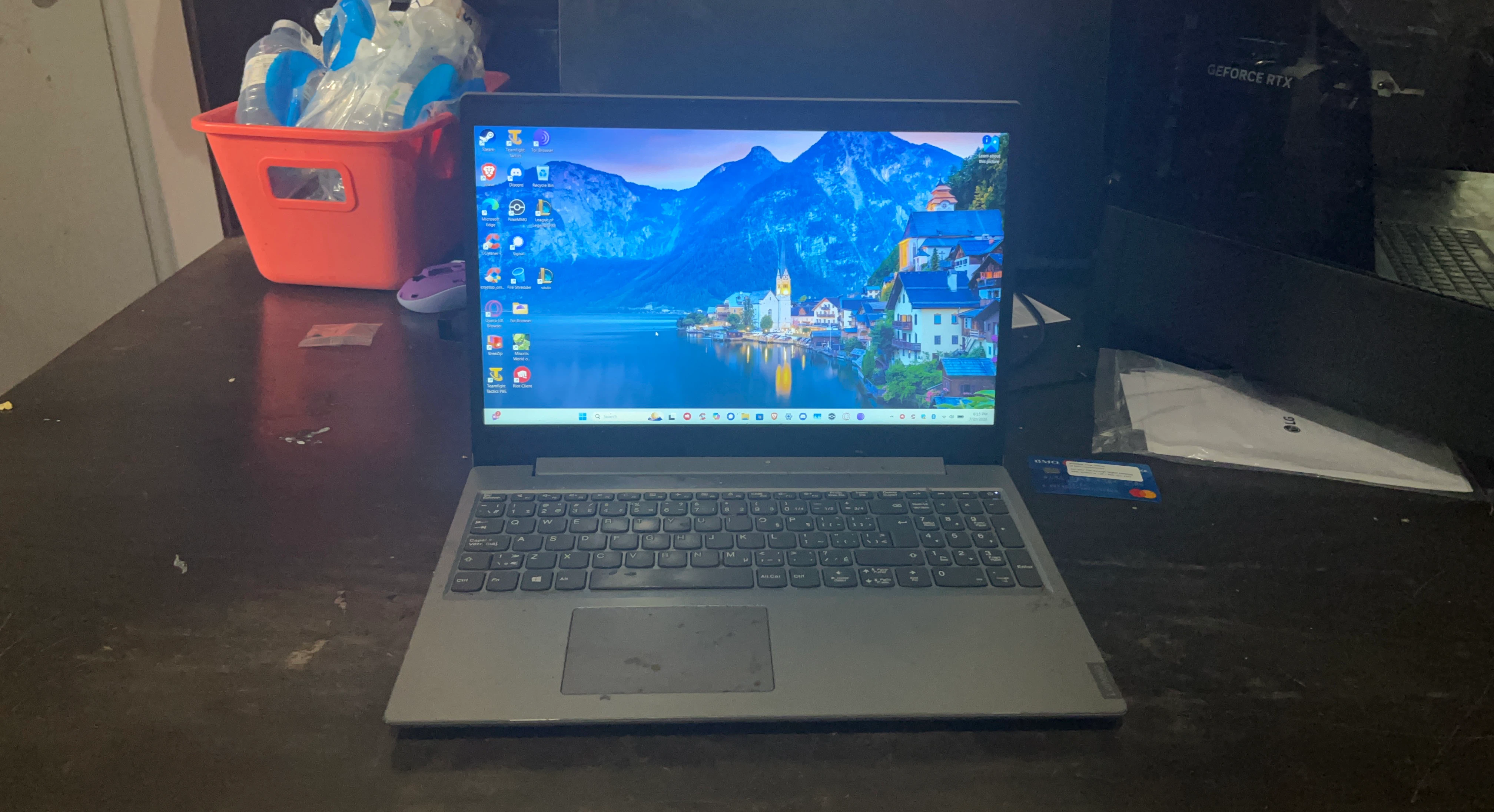 Lenovo Laptop