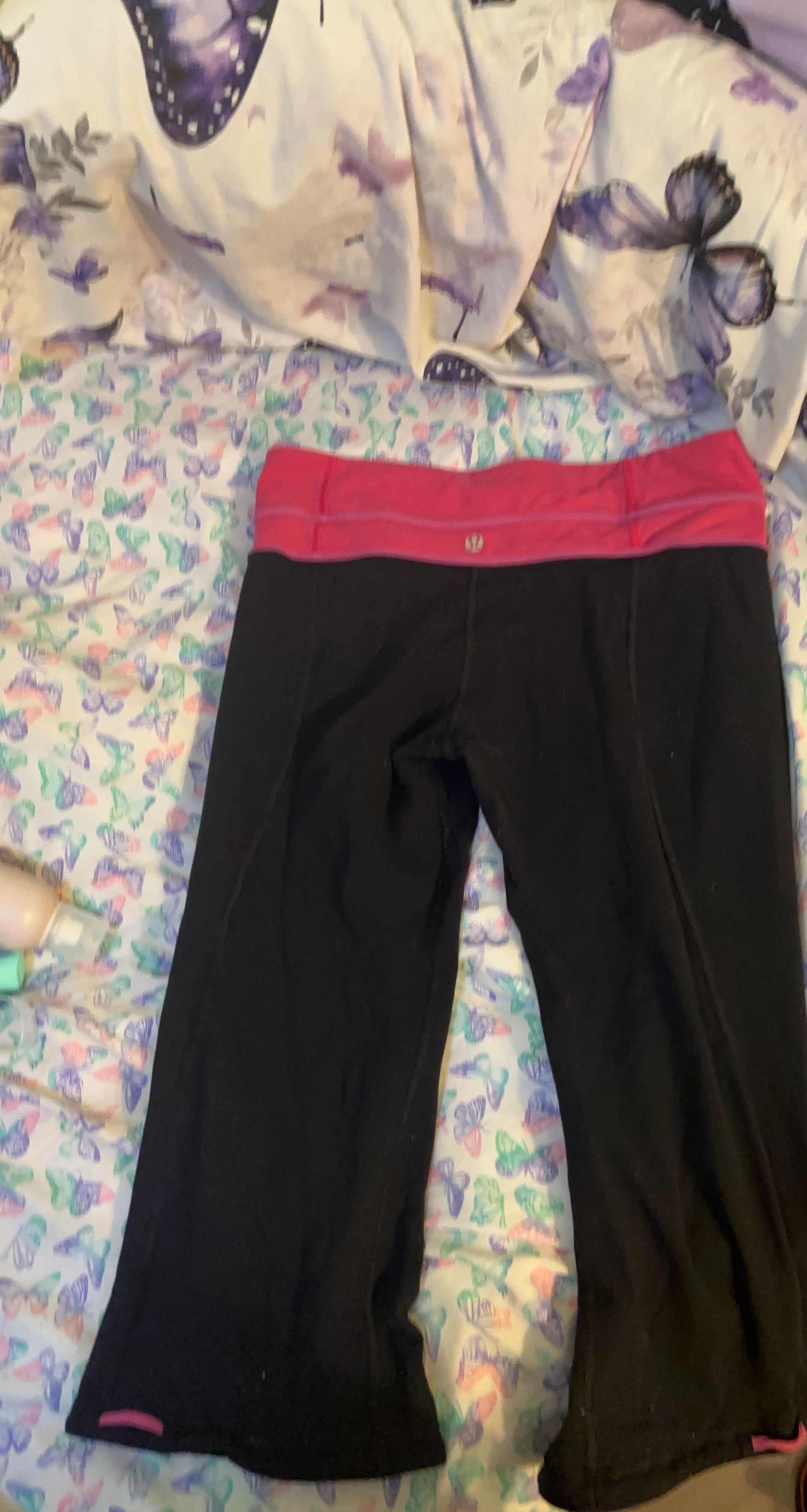Lululemon Black Crops with Pink Waistband
