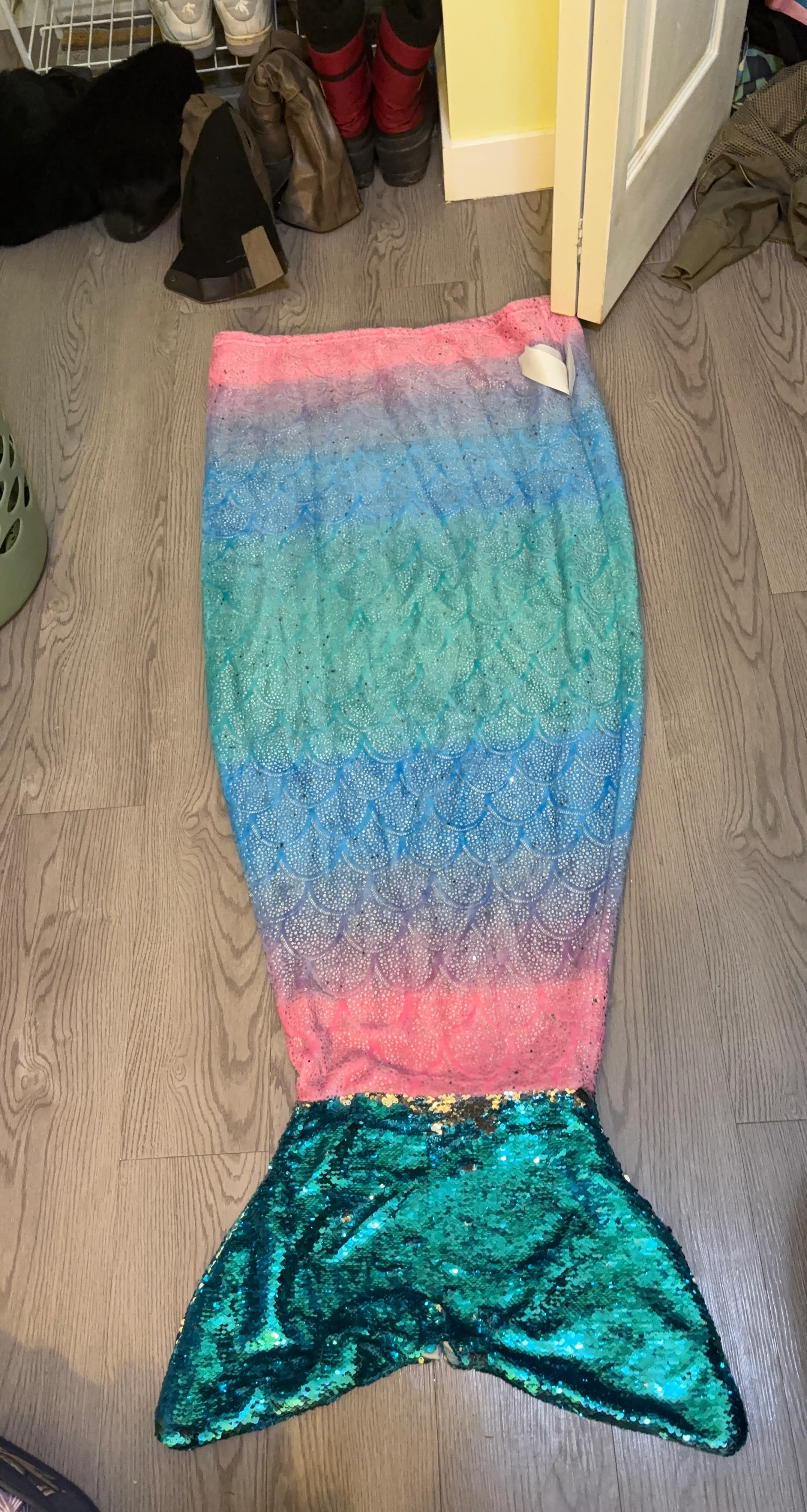 Mermaid Tail Blanket  adult