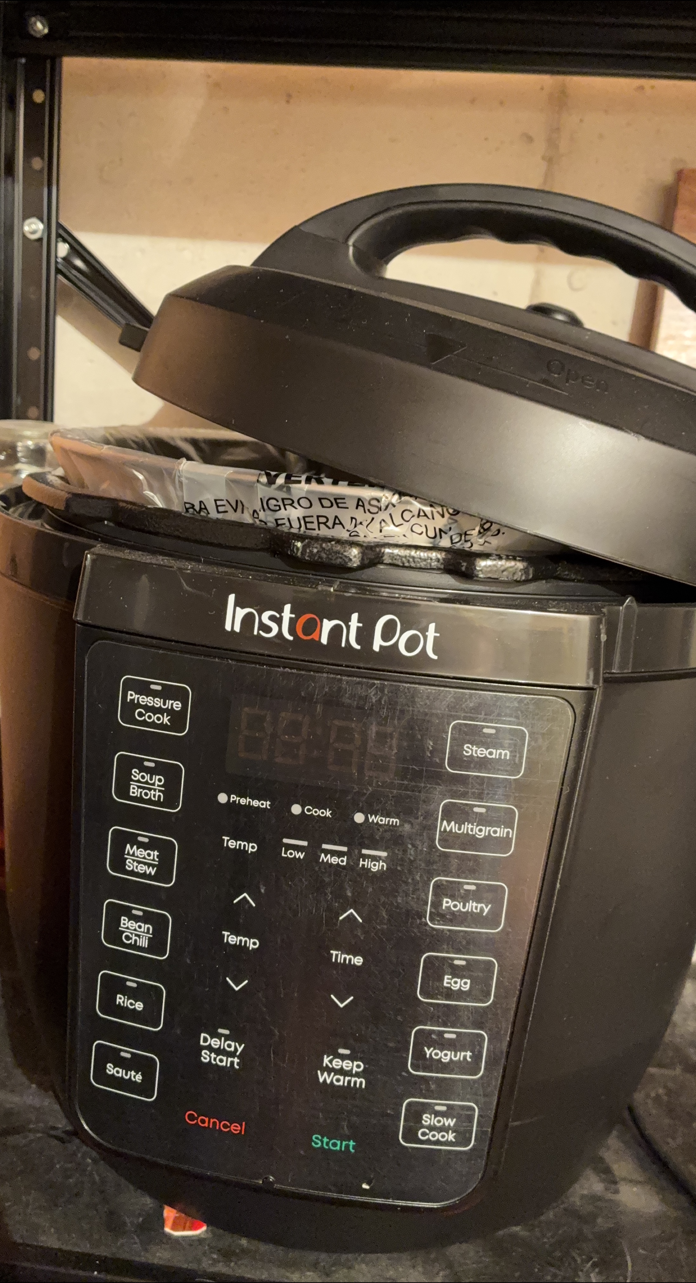 Instant Pot Pressure Cooker