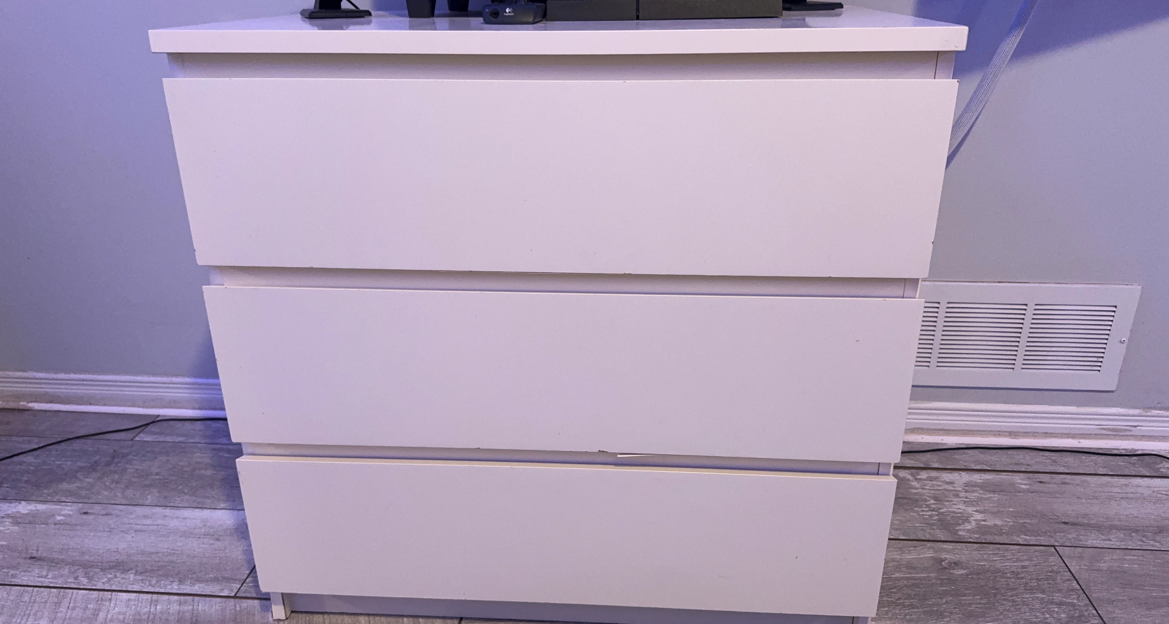 Ikea dresser 3 drawer