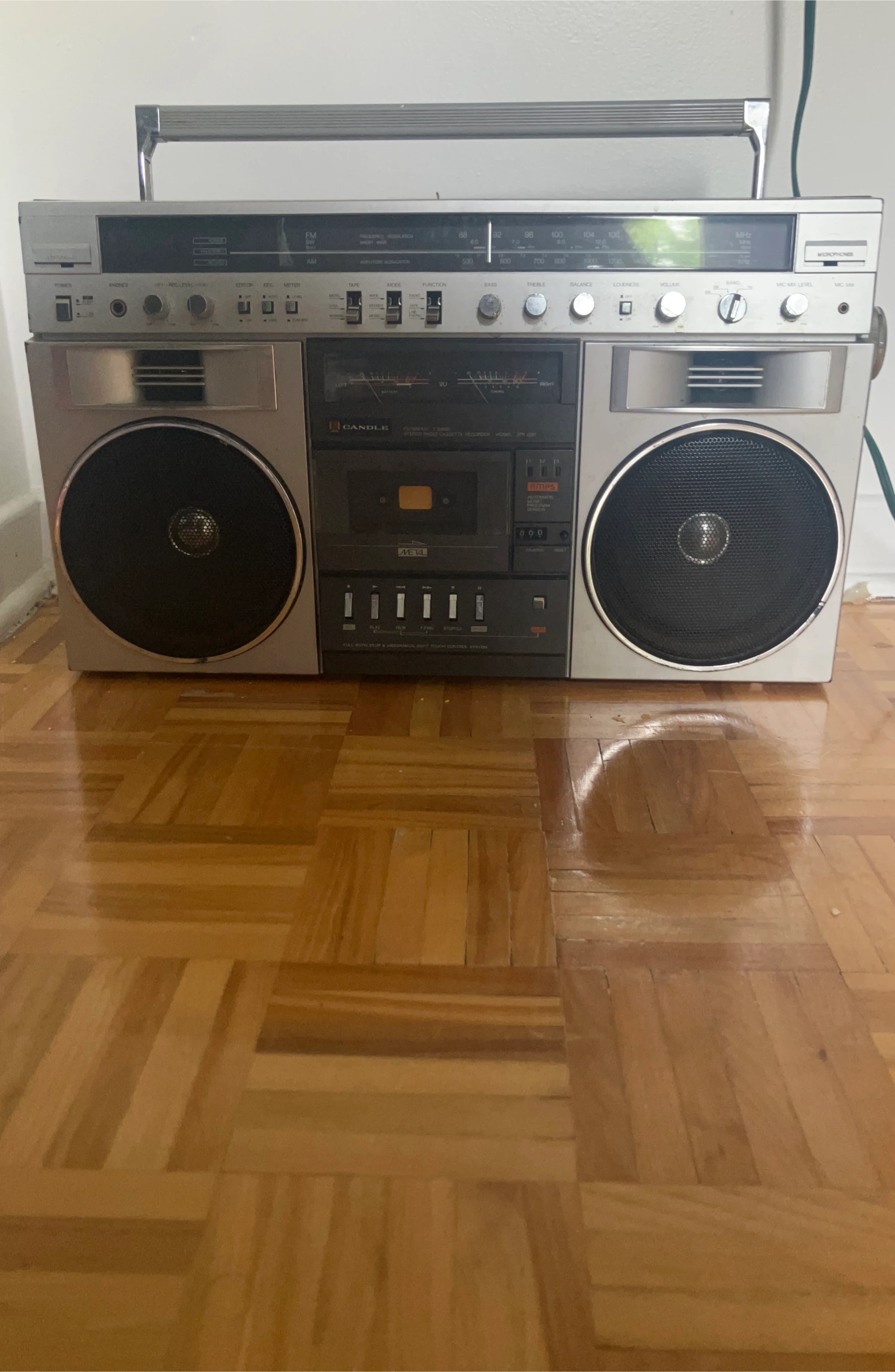 Radio-cassette CANDLE JFM 1287