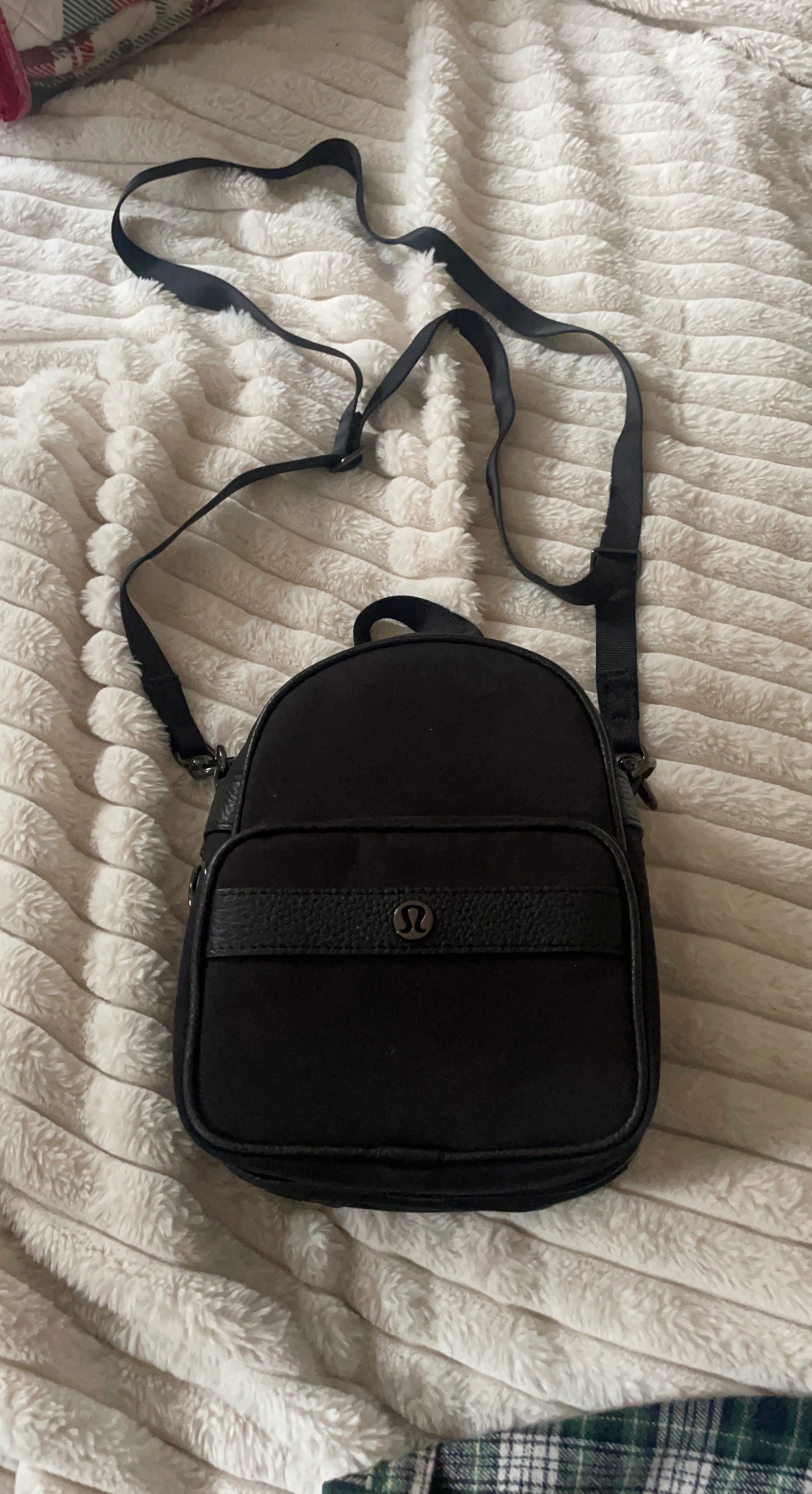 Lululemon Black Crossbody Bag