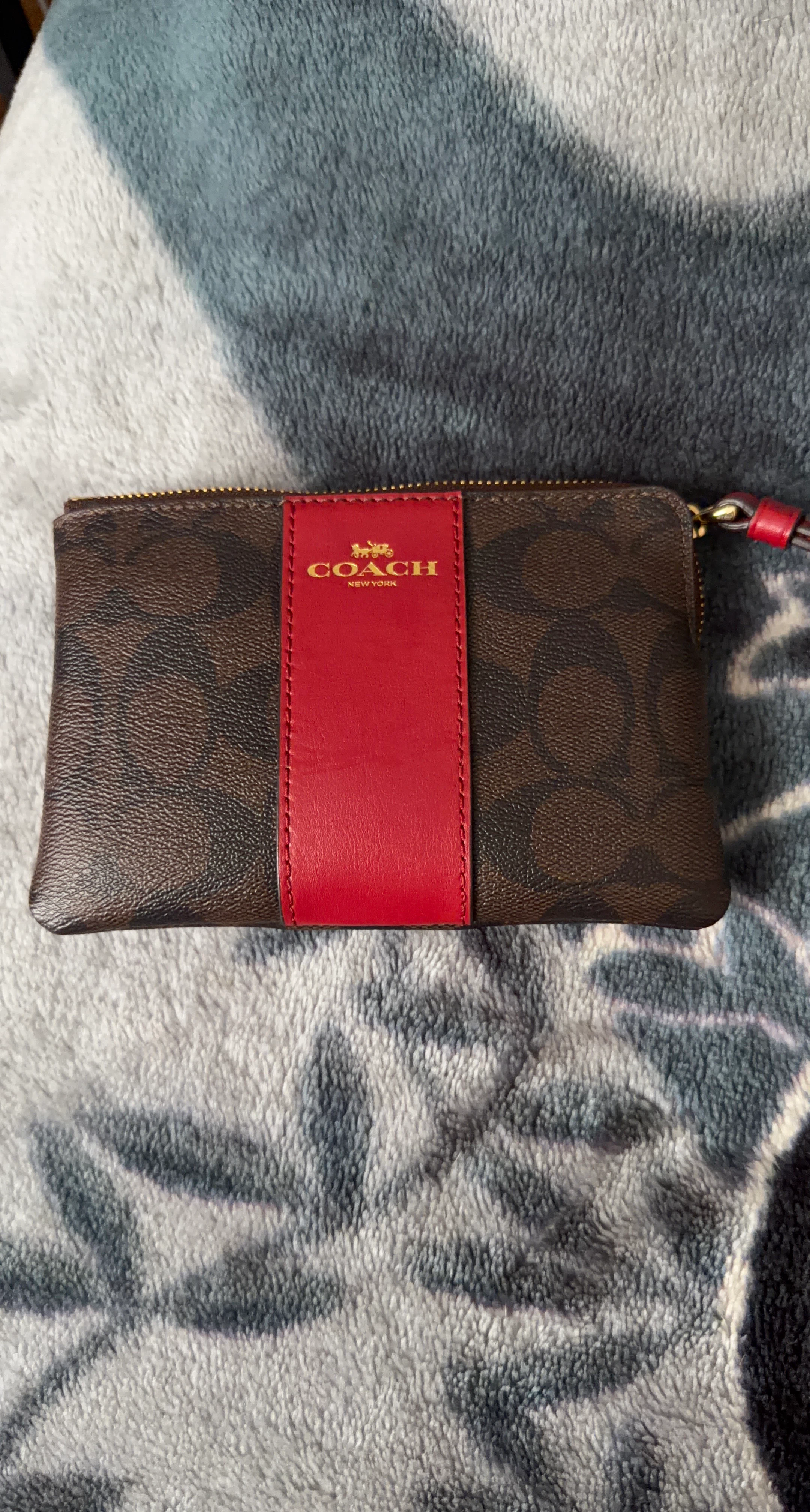 Coach Signature Zip Pouch