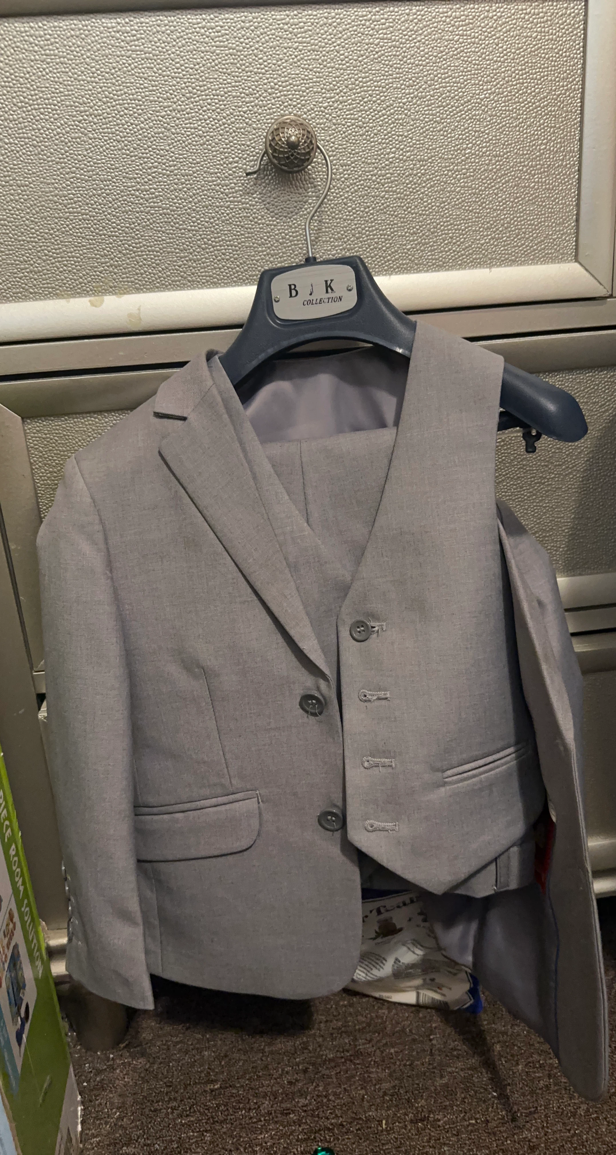 BJK Collection Boys Grey Suit Vest and Pants Set size 4