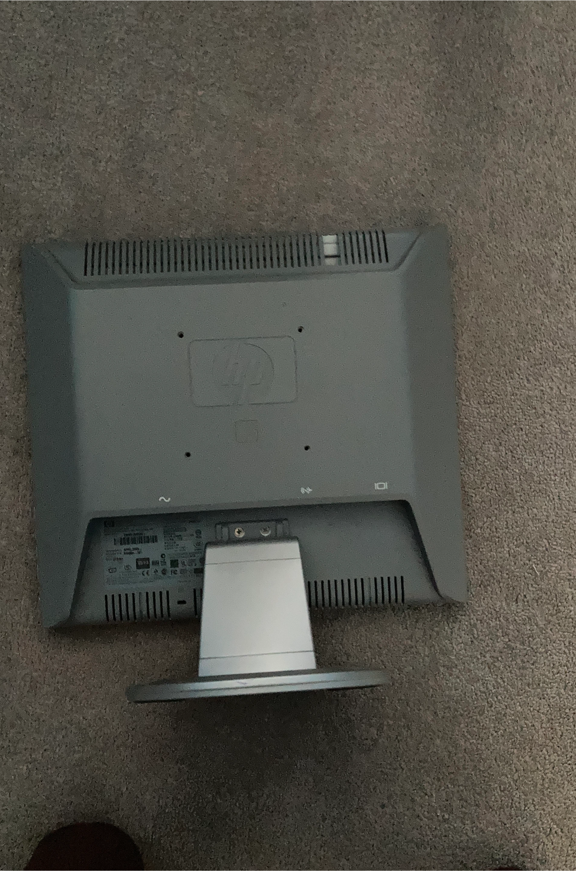 HP vs17 Flat Panel Monitor