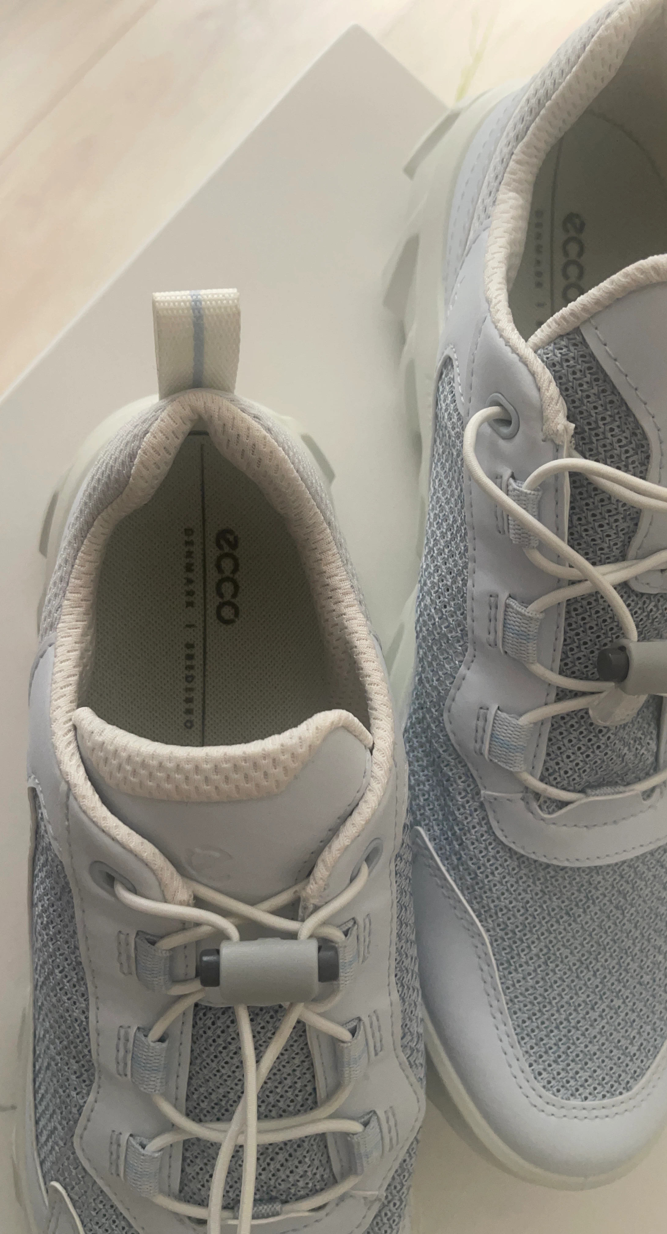 Ecco Women's Shoes
