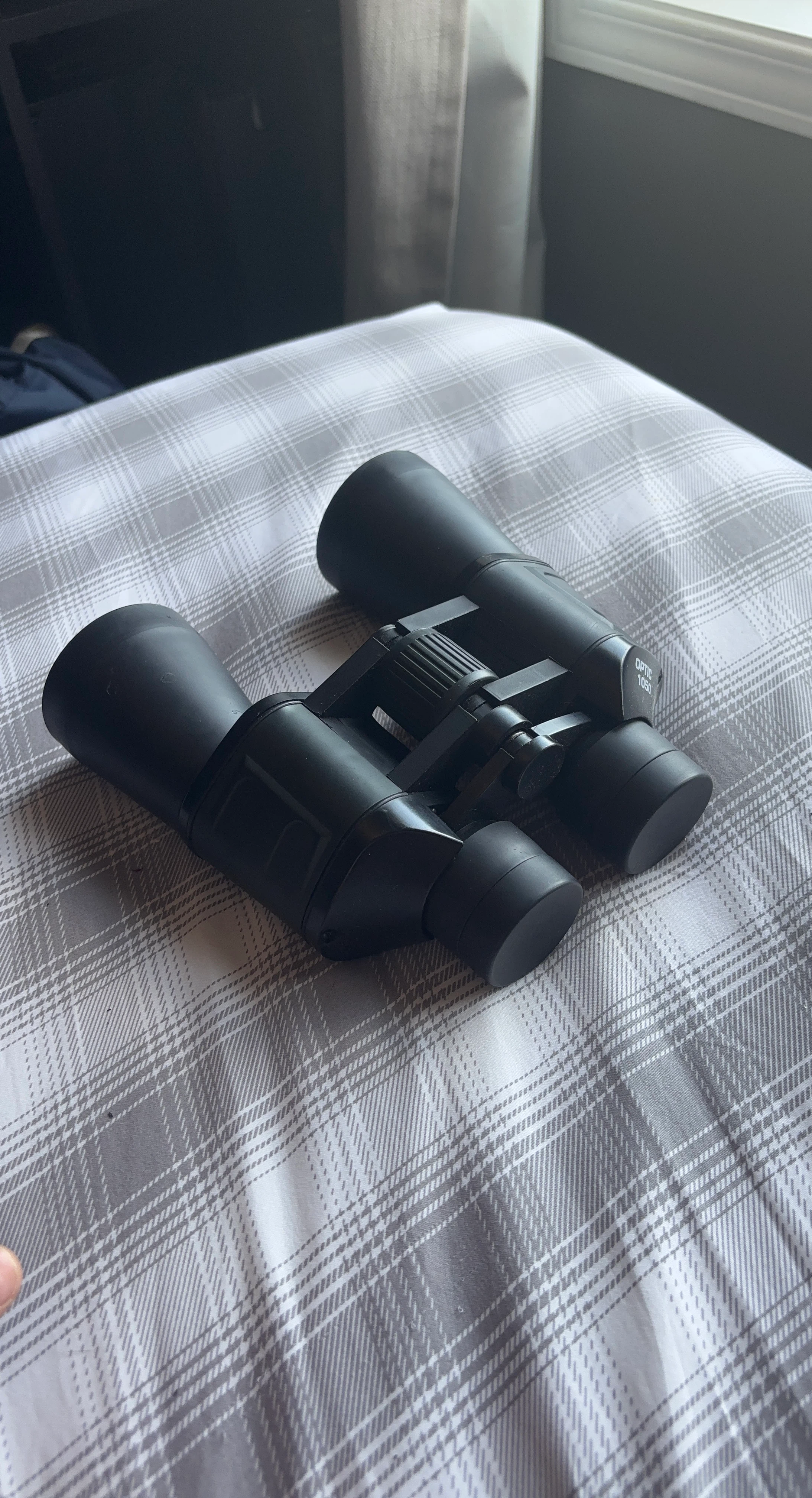 Optic 1050 Binoculars