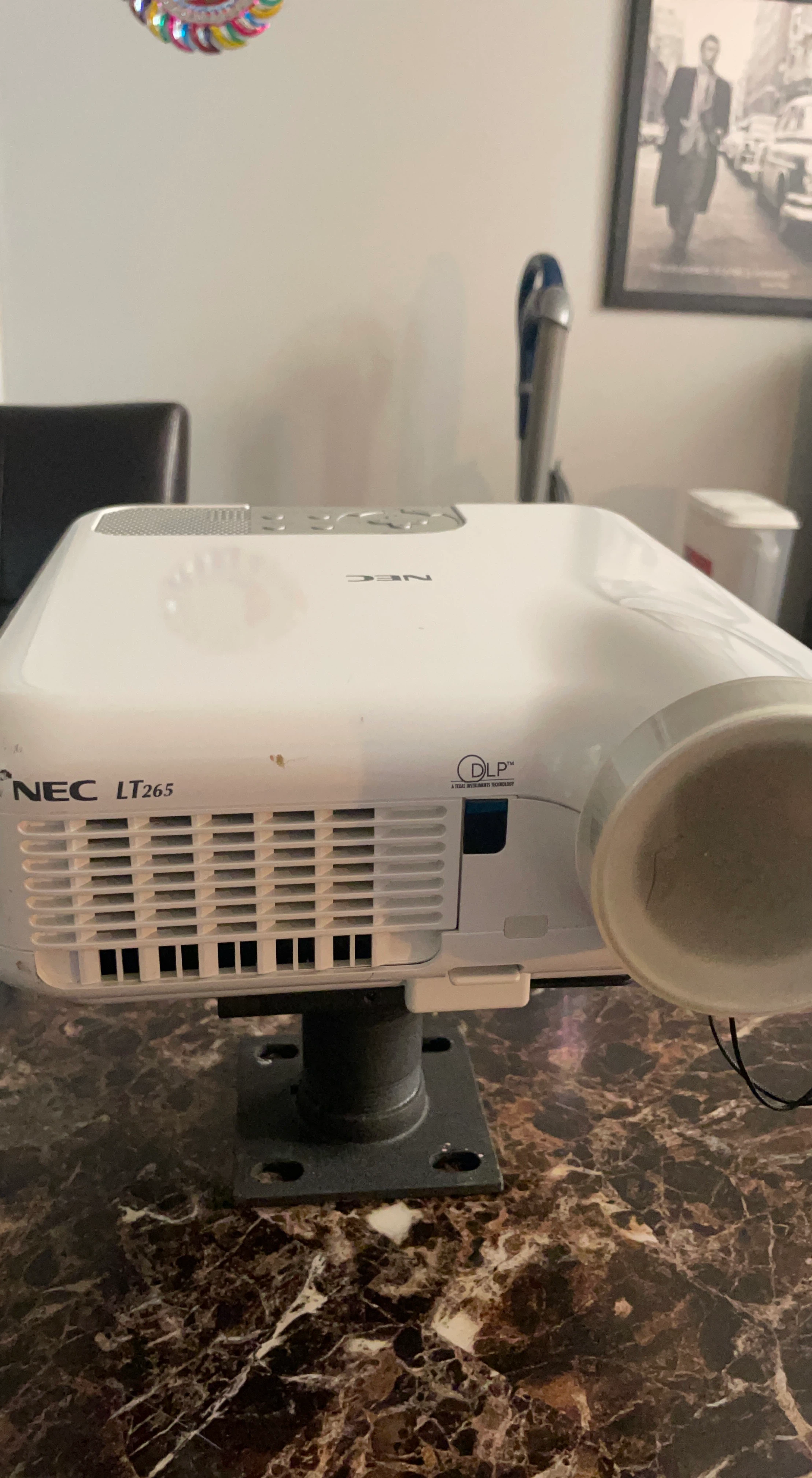NEC LT265 DLP Projector