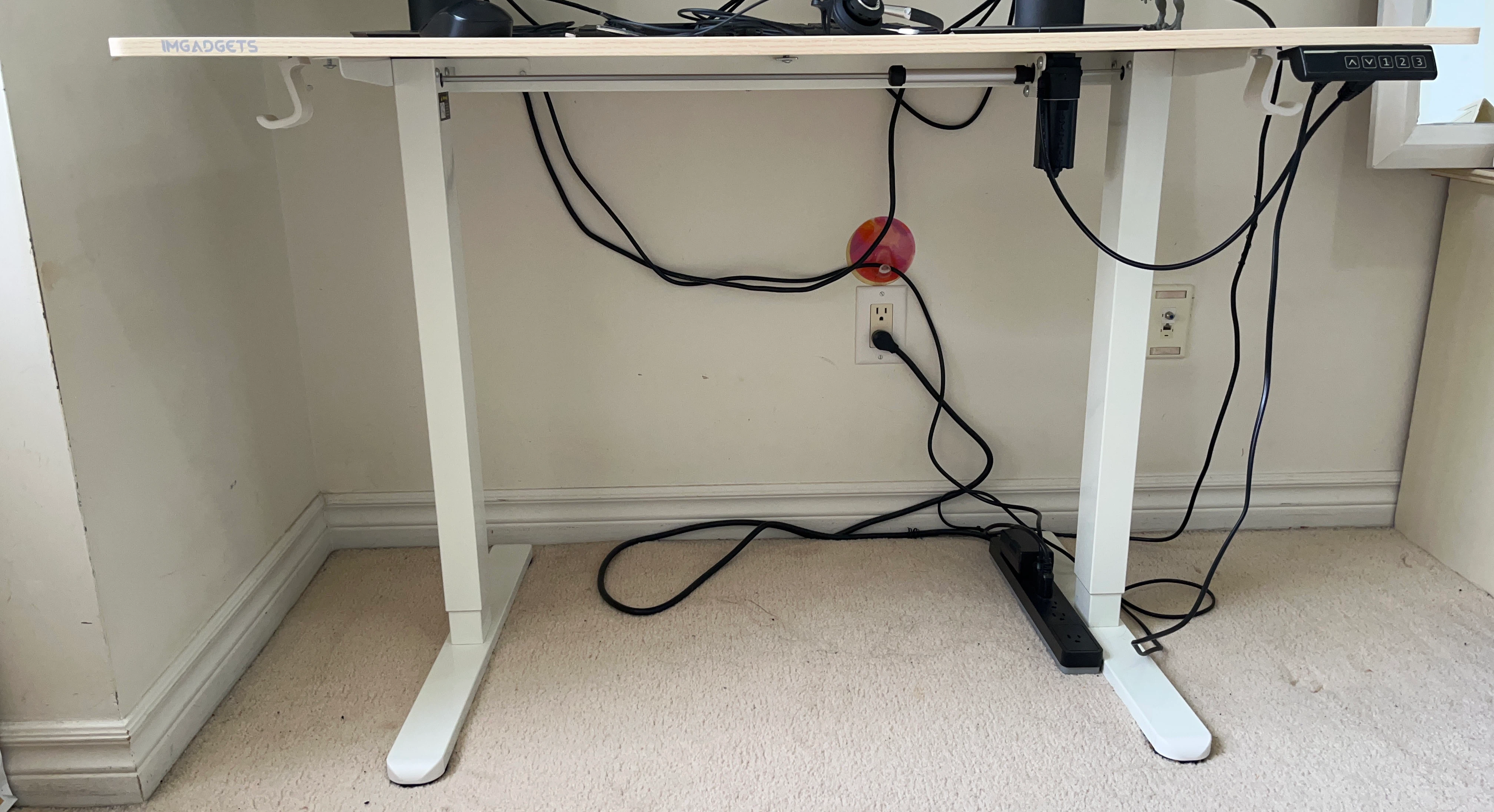 IMGADGETS height adjustable table - photo 4