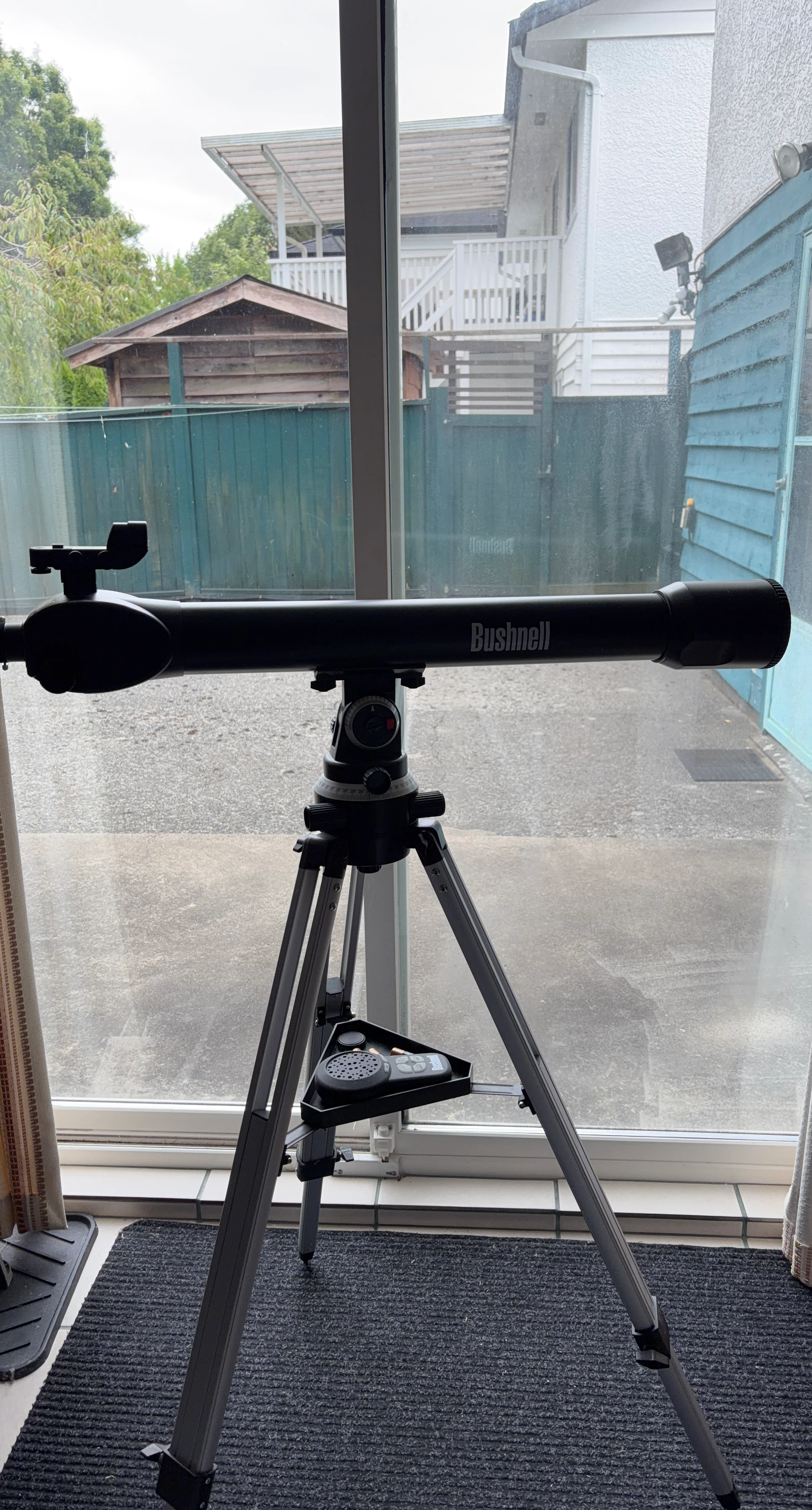 Bushnell Telescope with Tripod