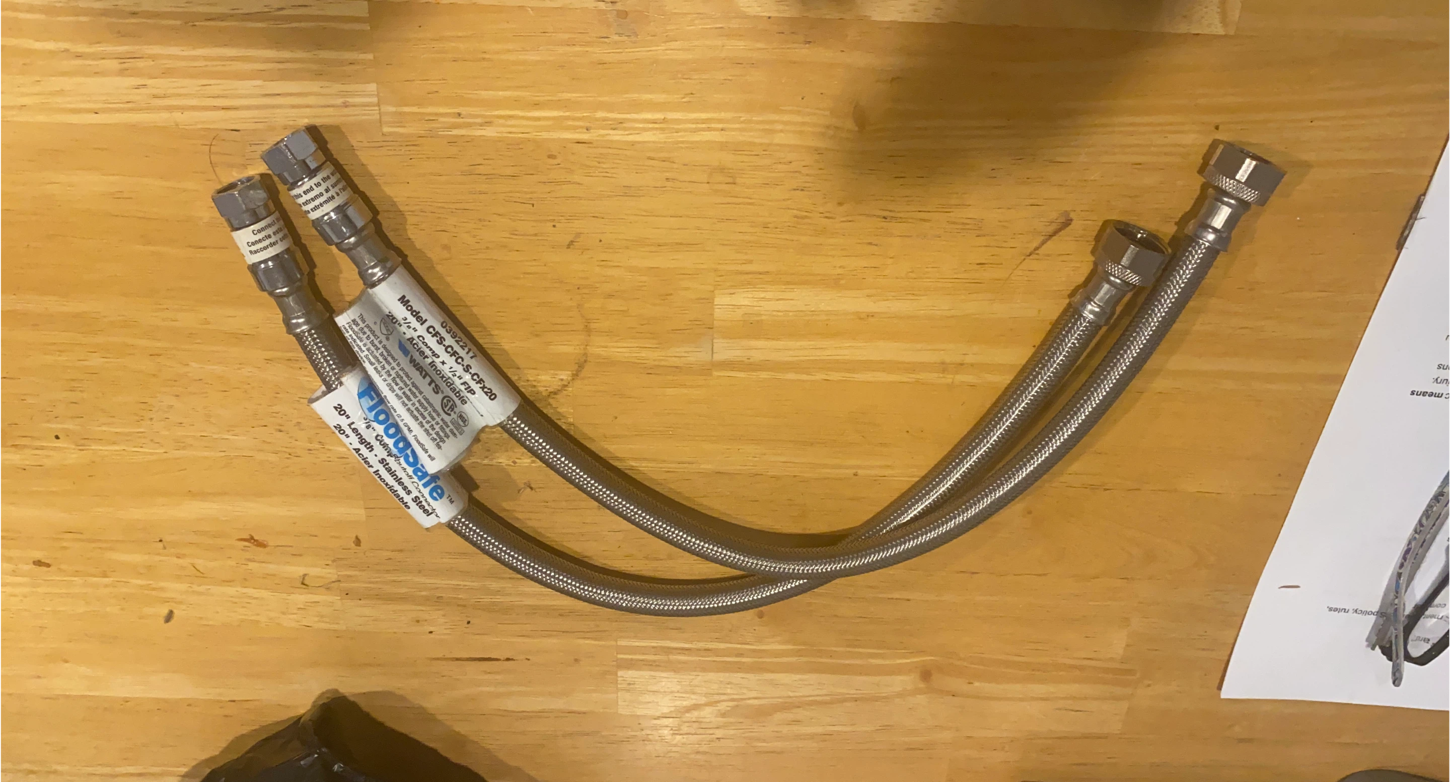 Watts Auto-Shutoff Connector 20" Stainless Steel