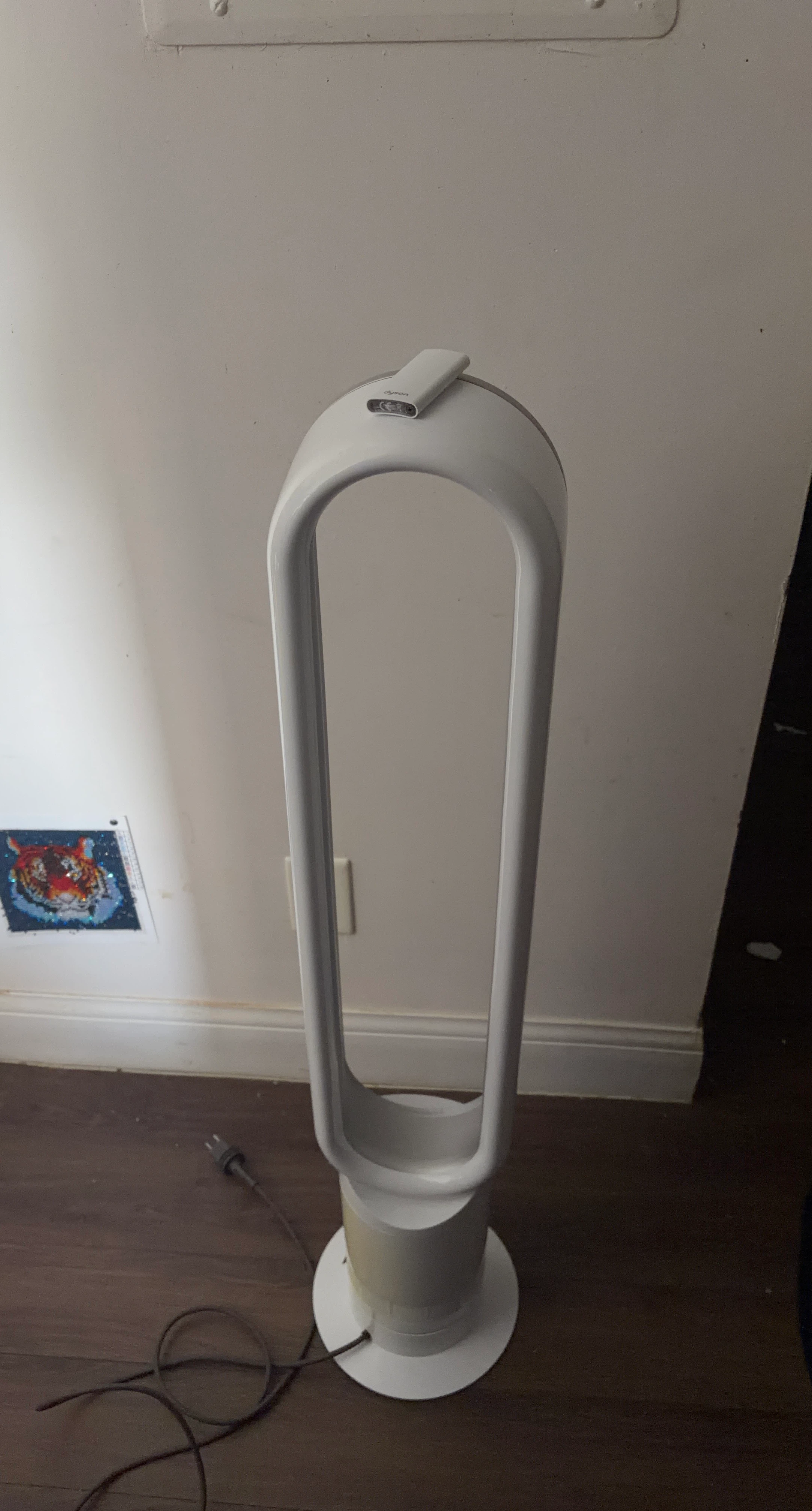 Dyson AM06 Desk Fan