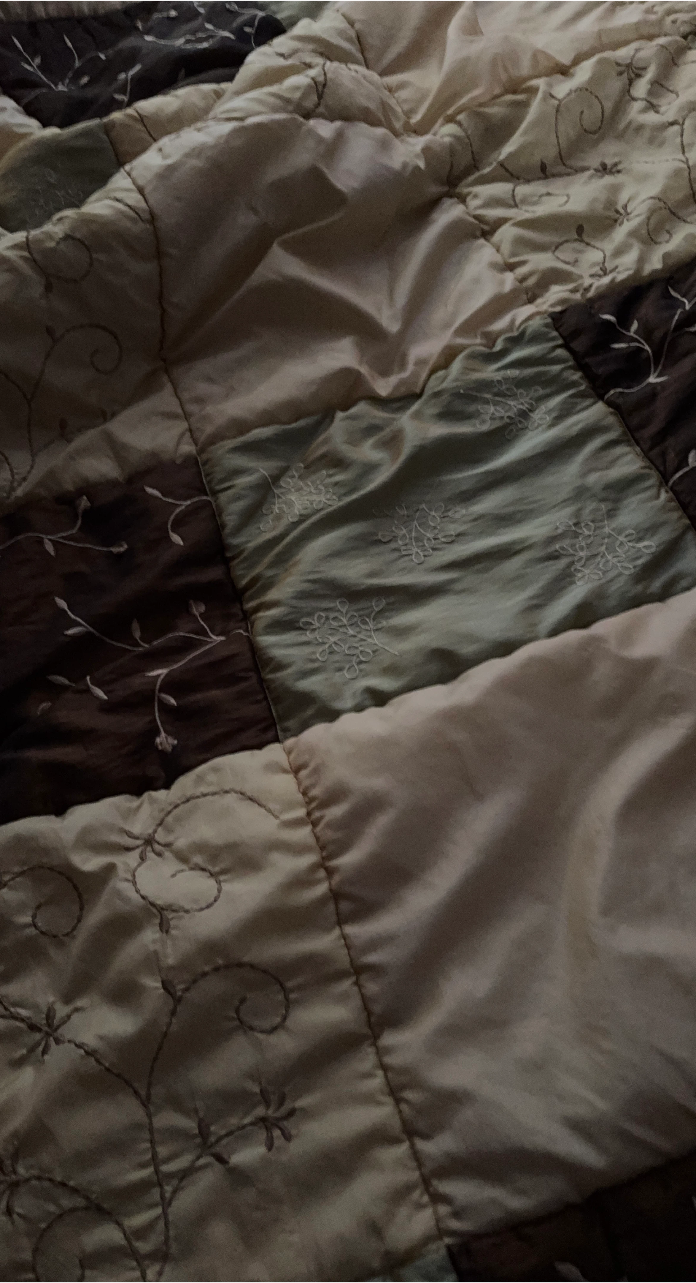 Patchwork Comforter - Brown, Beige, Green