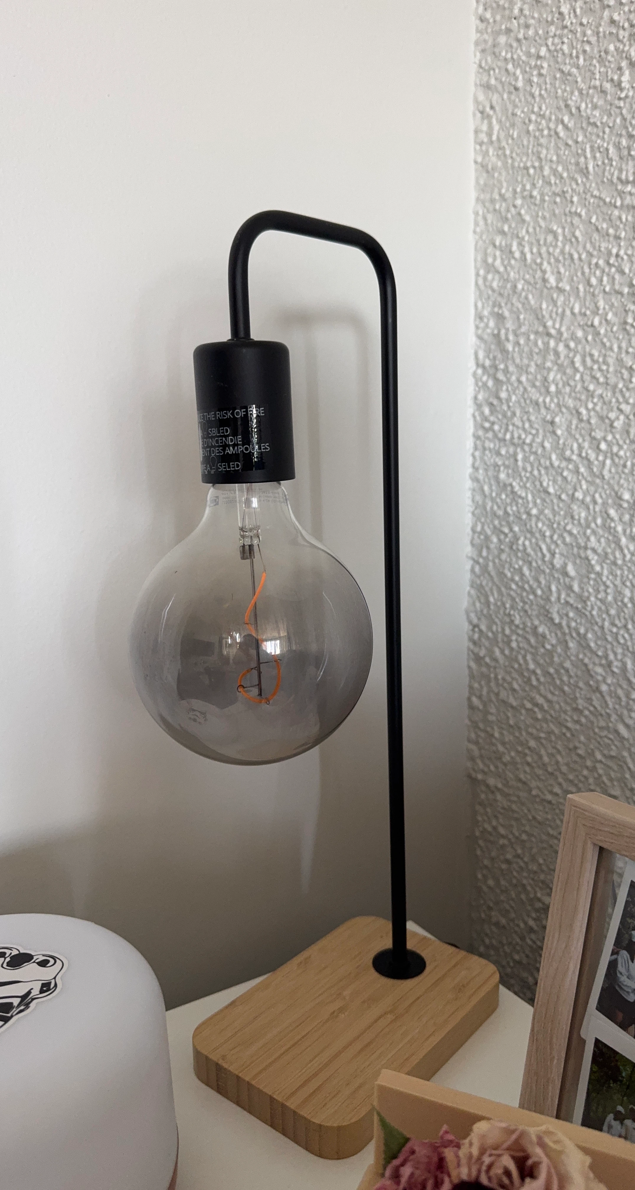 Modern Black Metal Desk Lamp with Wood Base