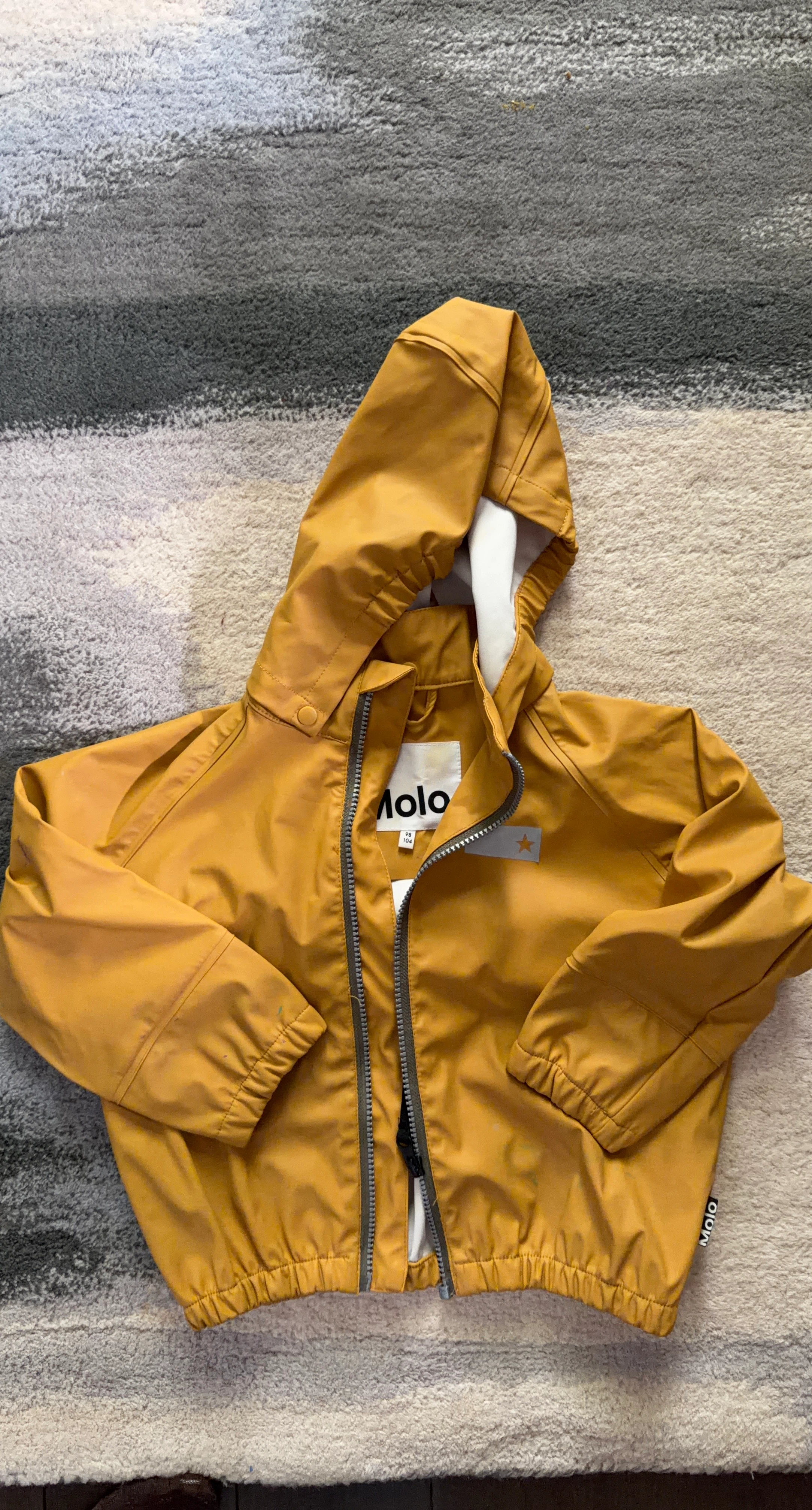 Molo Kids Rain Jacket Yellow Size 104