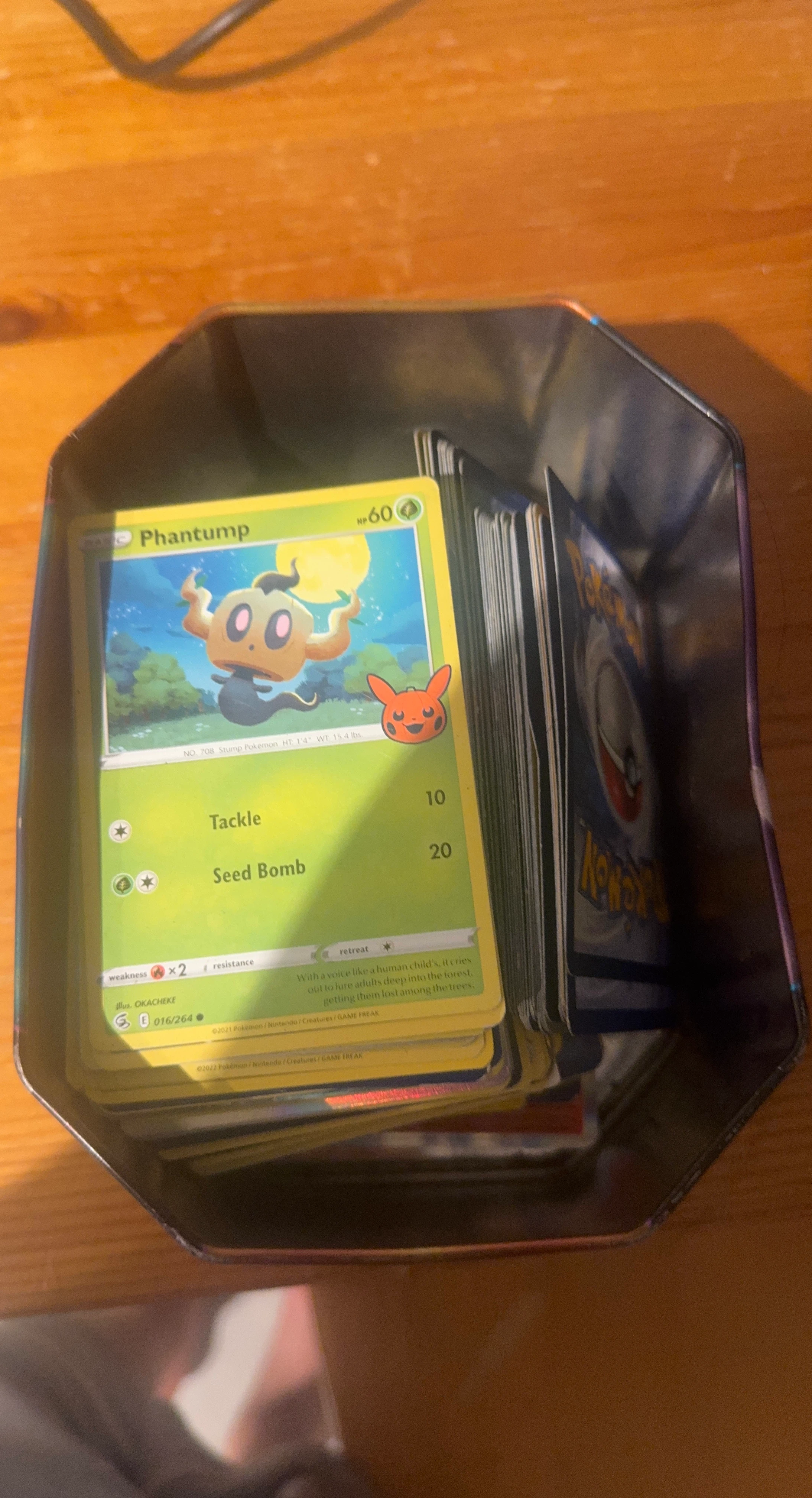 Phantump Pokemon Card