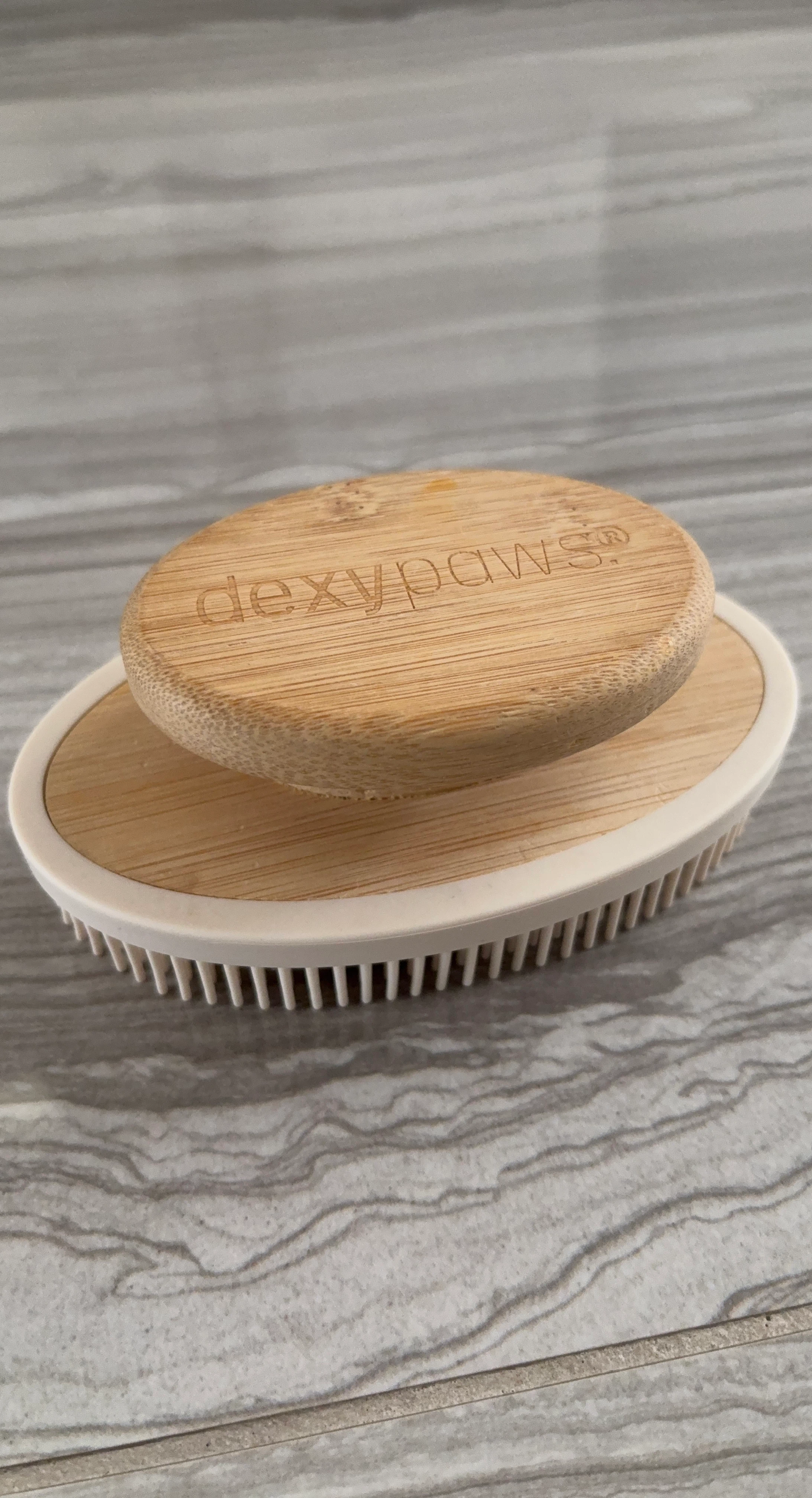 DexyPaws Bamboo and Silicone Brush