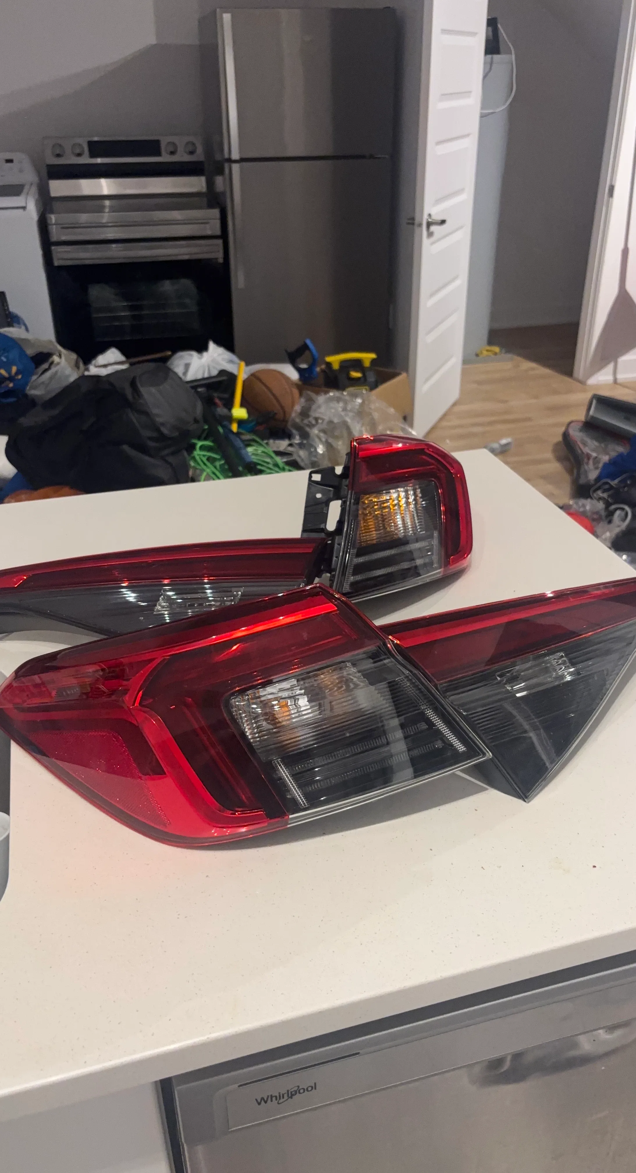 Honda Civic Tail Lights (Set of 3)