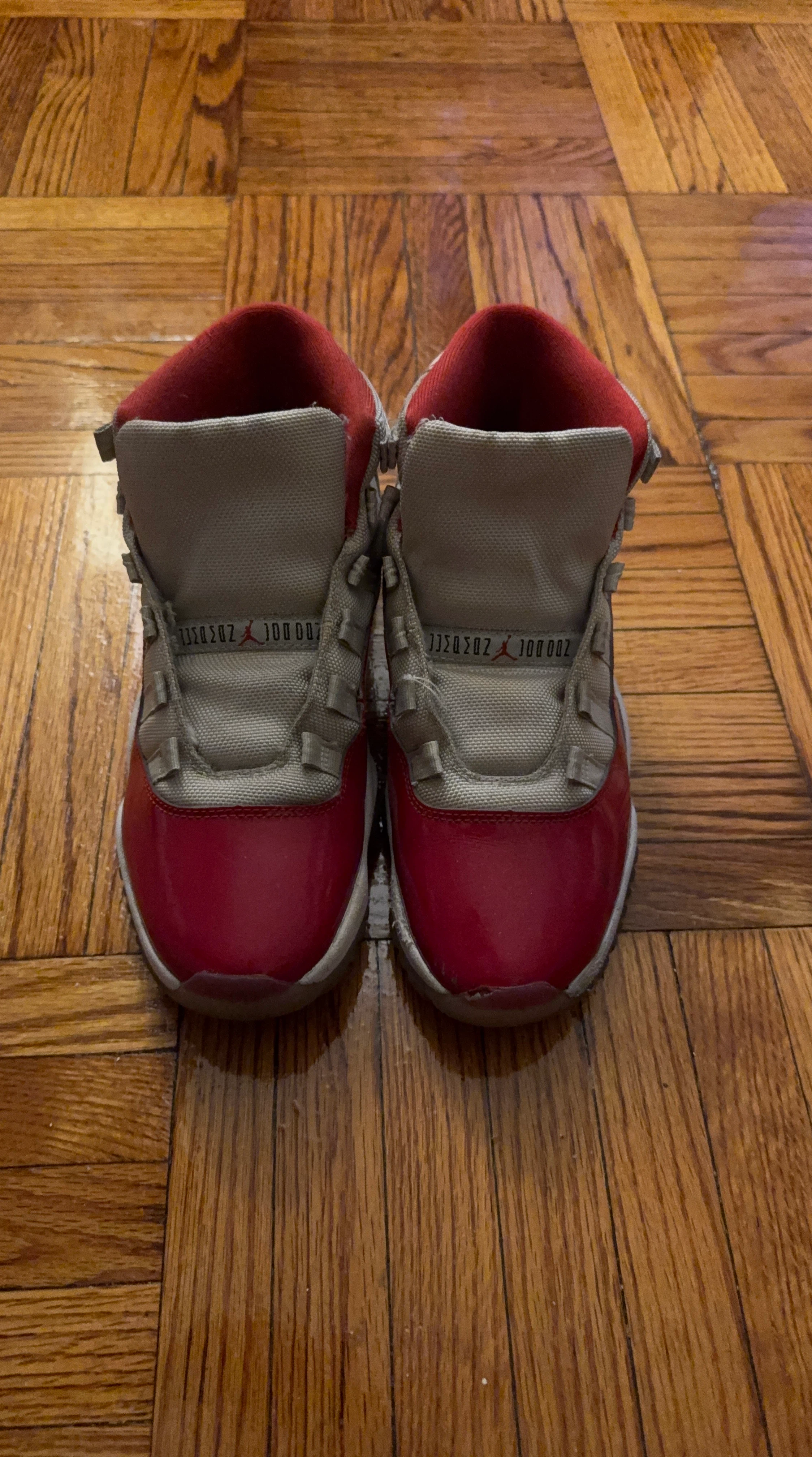 Air Jordan 11 Retro TD "Gym Red"