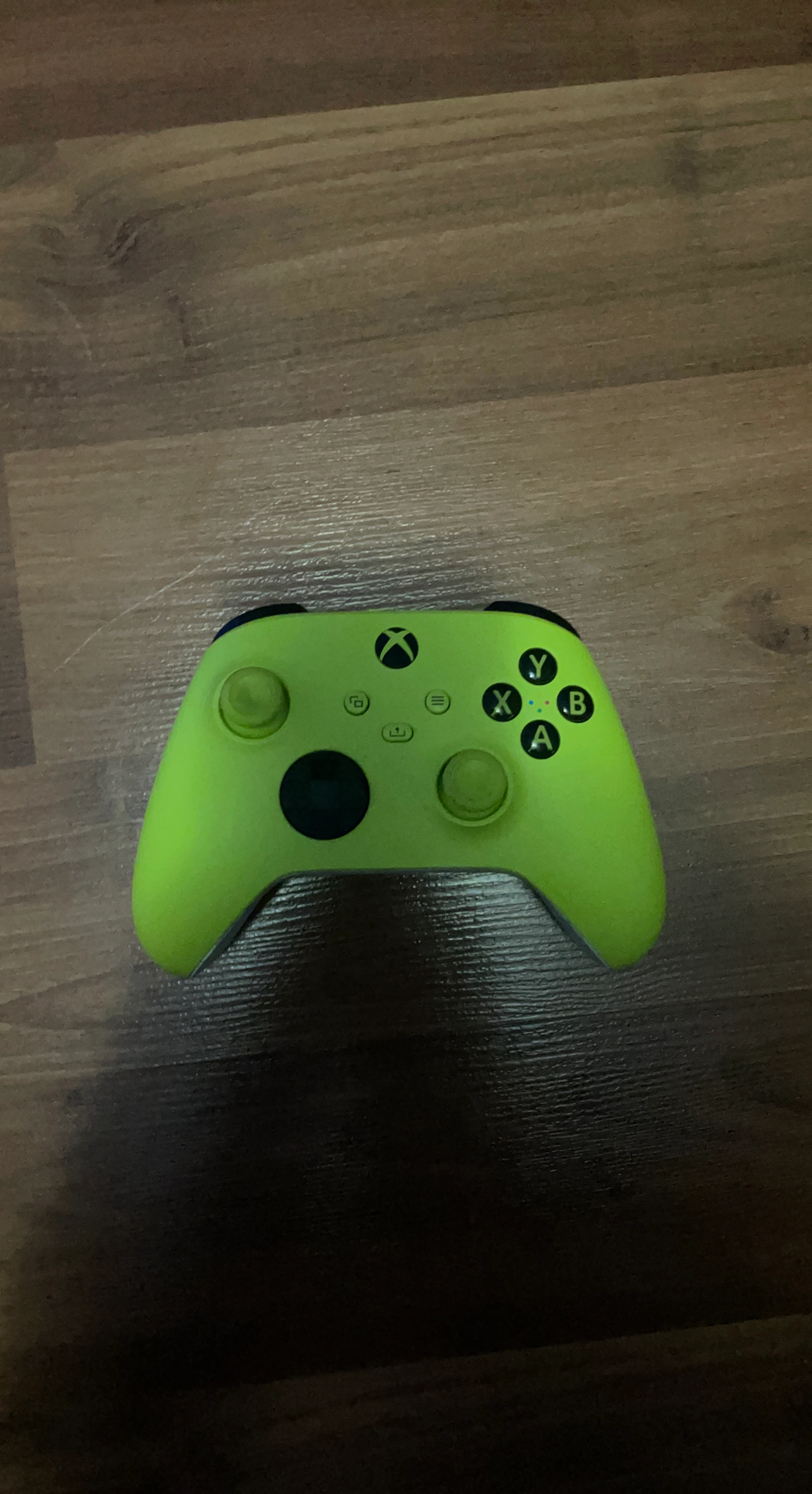 Xbox Wireless Controller - Electric Volt
