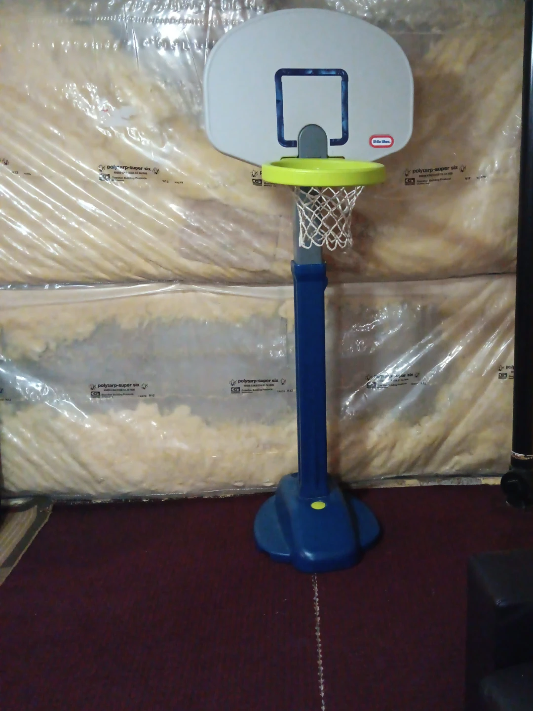 Little Tikes Adjustable Basketball Hoop