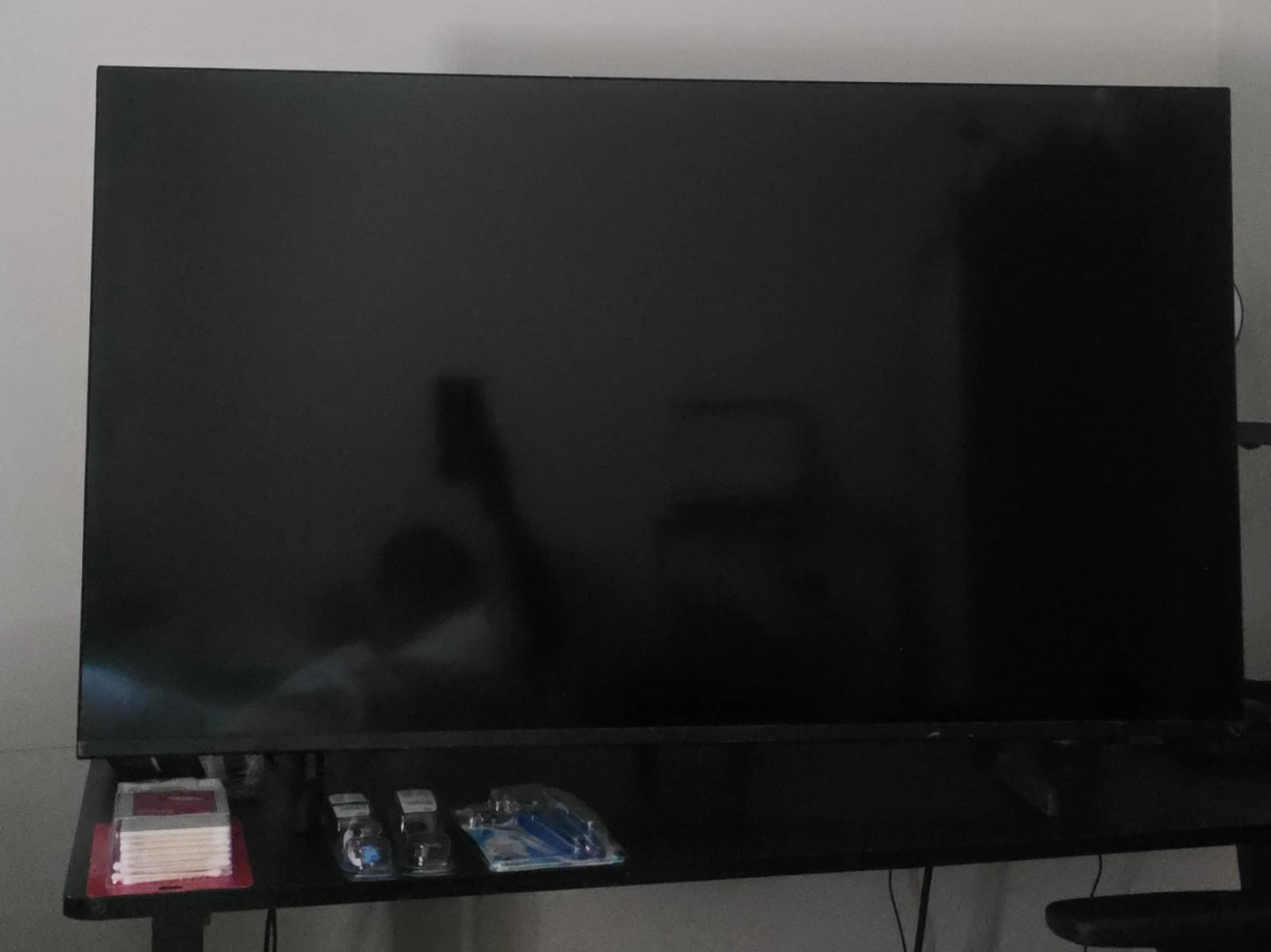 Samsung 43" 4K UHD TV 2025 and Samsung Bluetooth Speaker
