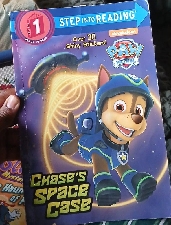 Paw Patrol Chase's Space Case Step 1 Reader Book