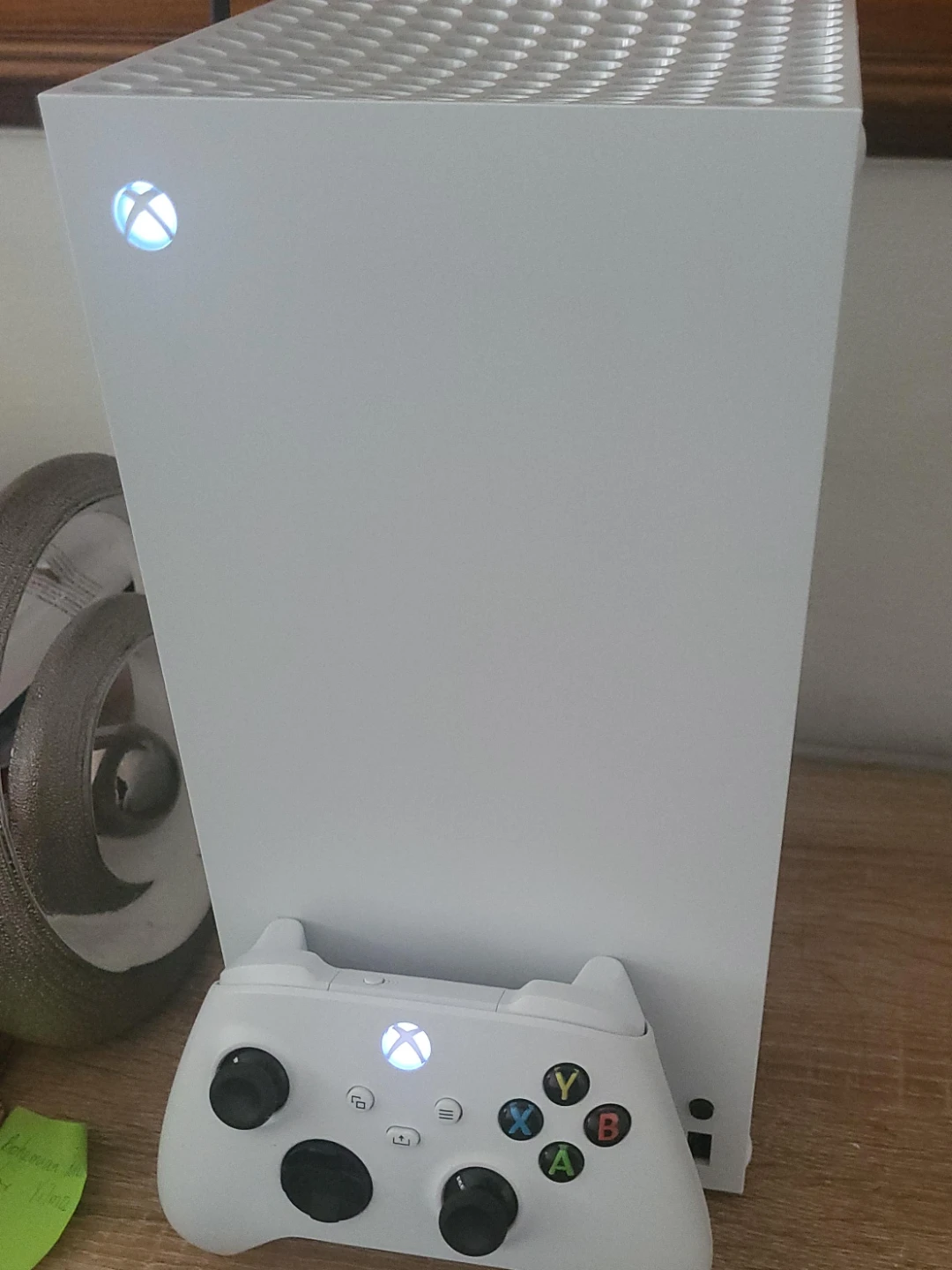 🔥 MINT Xbox Series X 1TB All-Digital (Robot White)