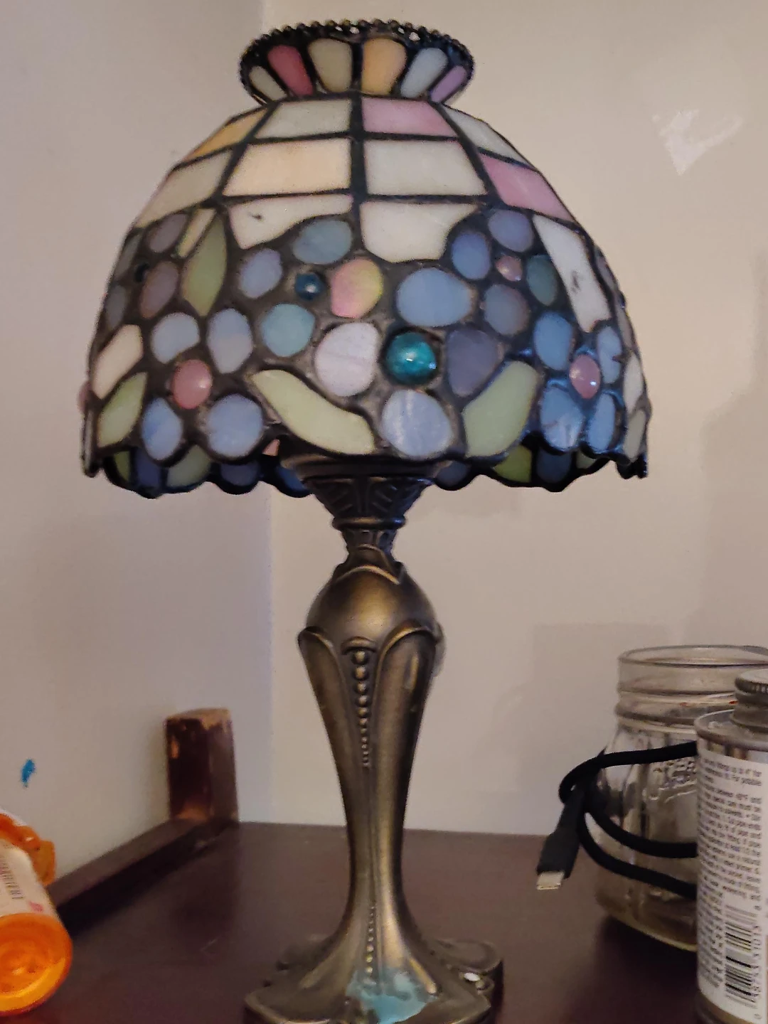 Tiffany Style Stained Glass candle holder/ Lamp