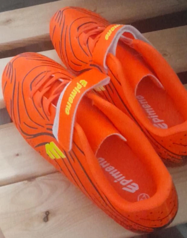 Epimeno Orange Soccer Cleats