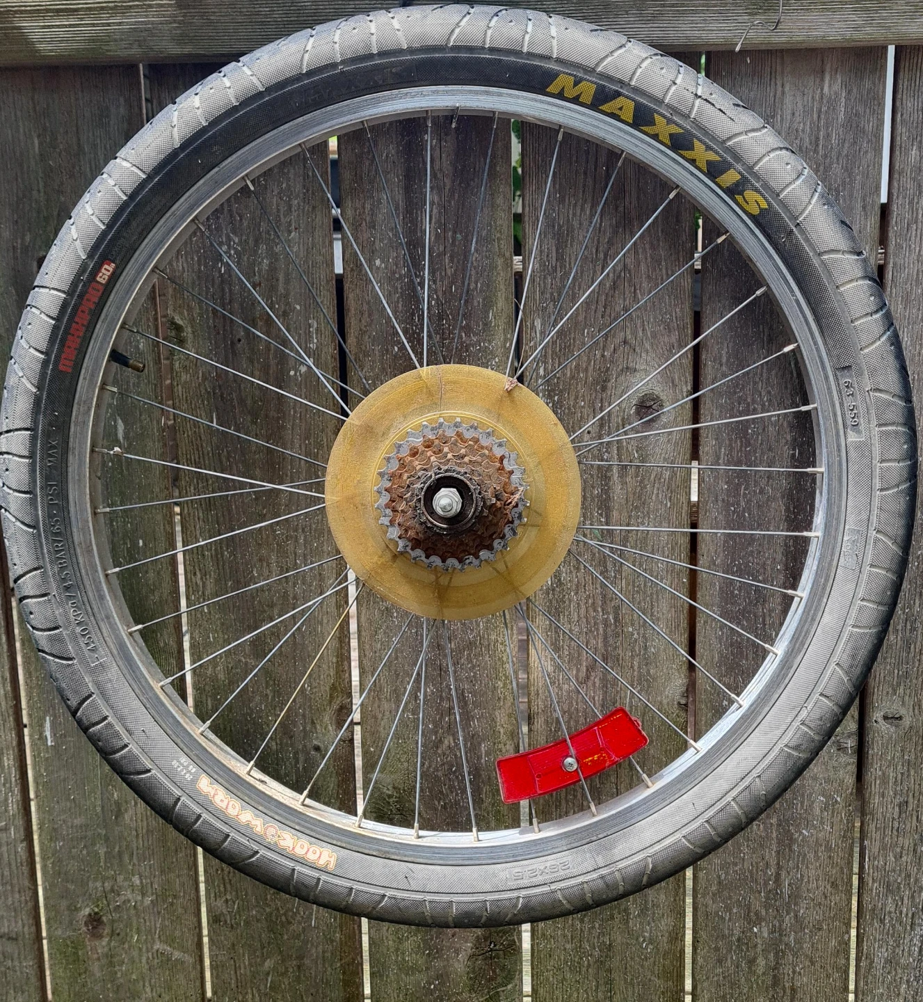 Maxxis Hookworm 26x2.5 Bicycle Wheel