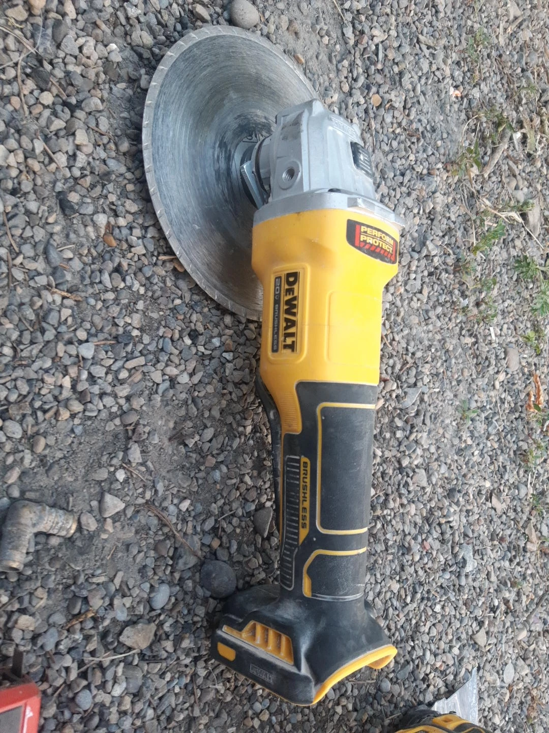 DeWalt 20V Brushless Angle Grinder