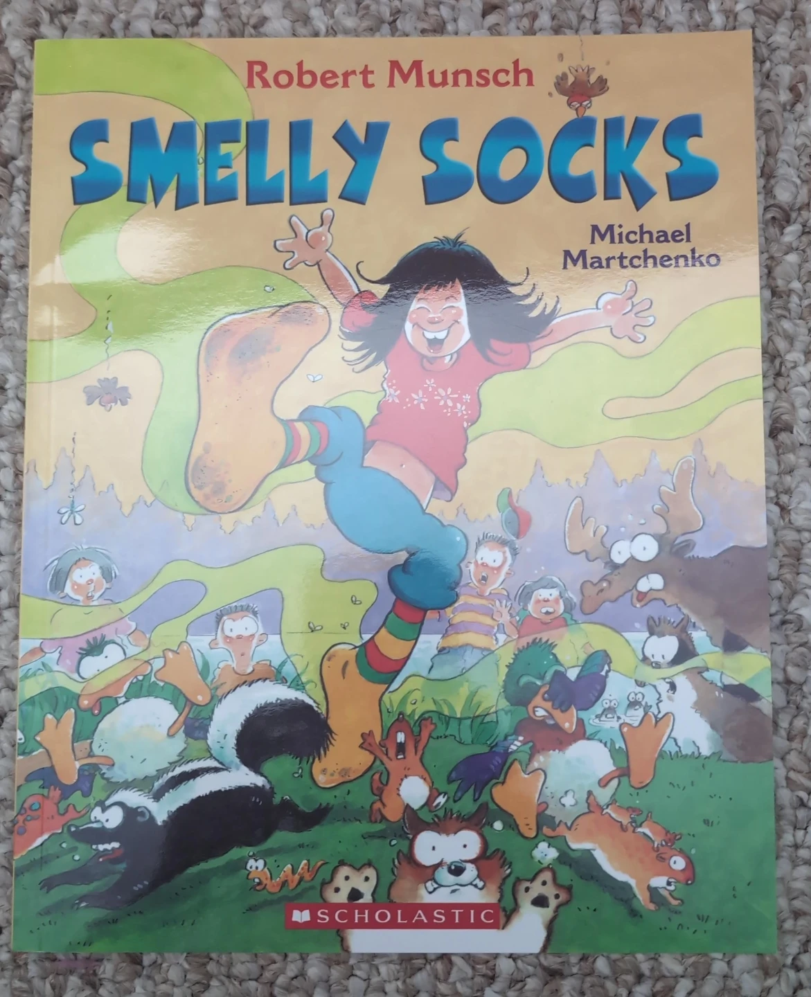 Smelly Socks by Robert Munsch