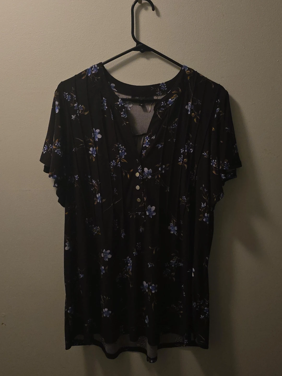 Women's Floral Print V-Neck Blouse
