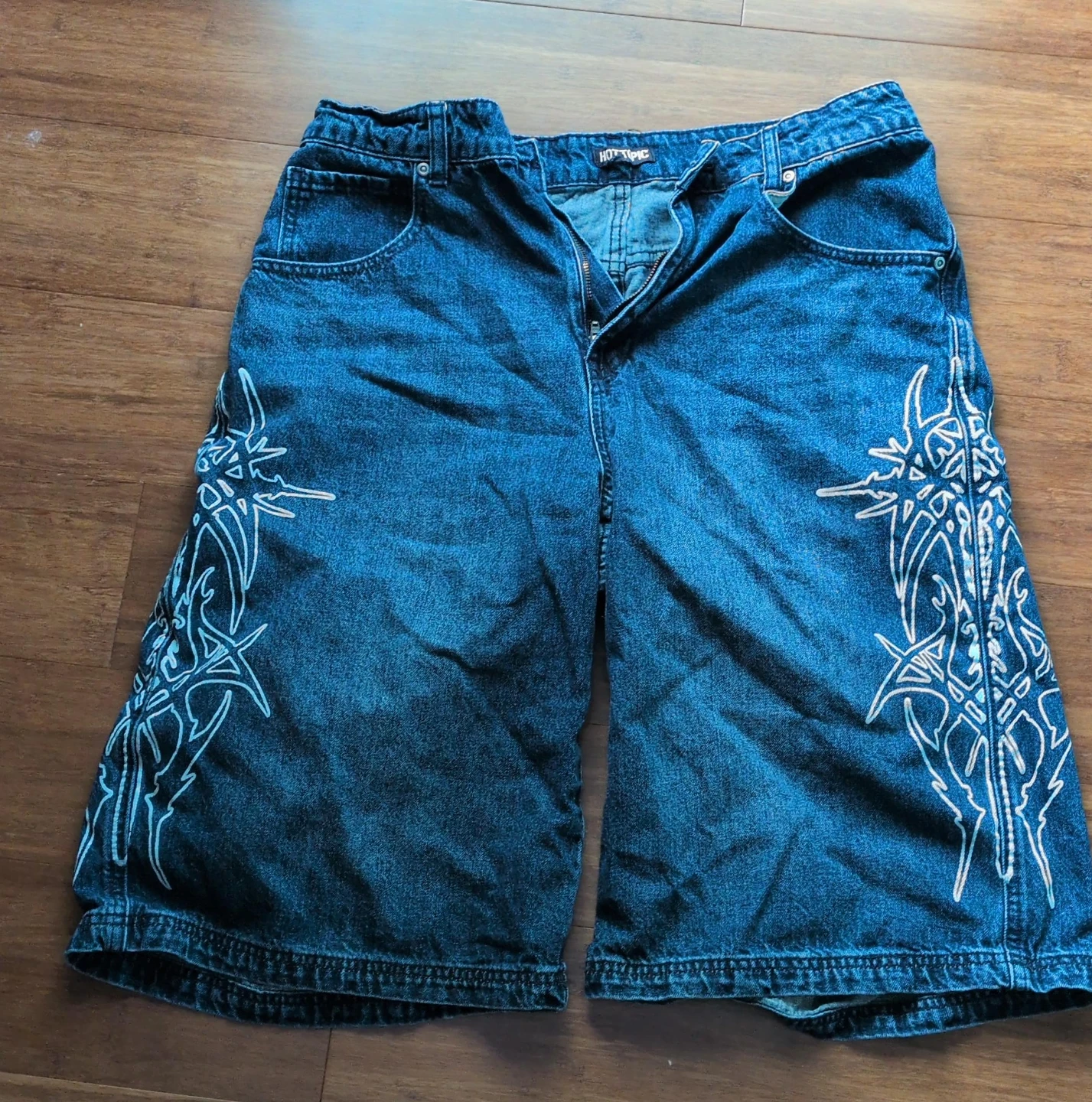 Hot Topic Denim Shorts with Tribal Design