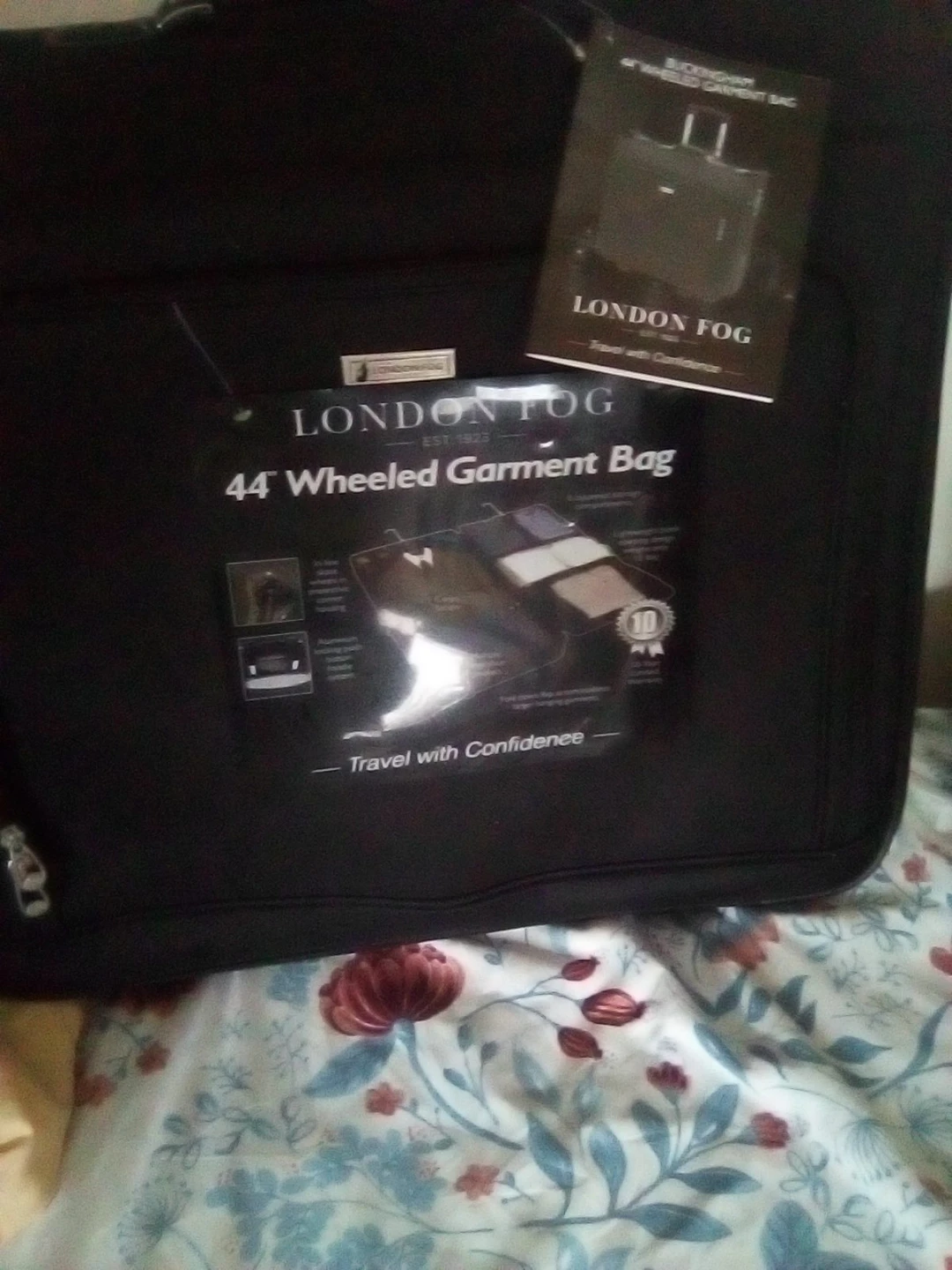 London Fog 44" Wheeled Garment Bag