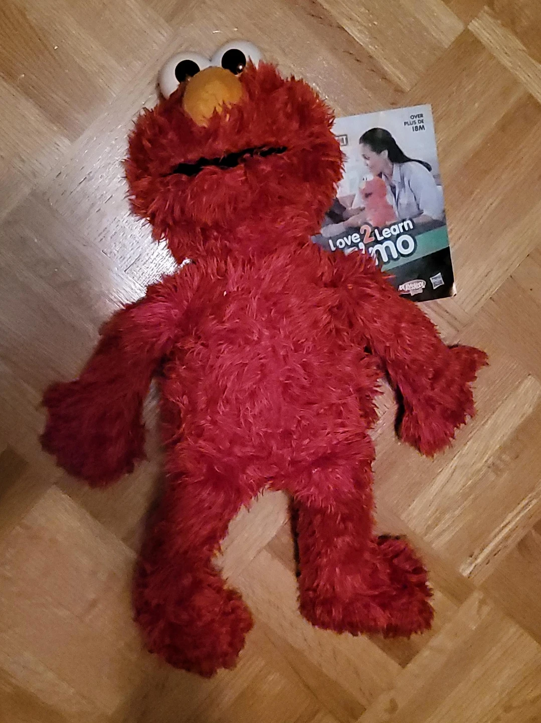 Sesame Street Elmo Love 2 Learn Plush Toy
