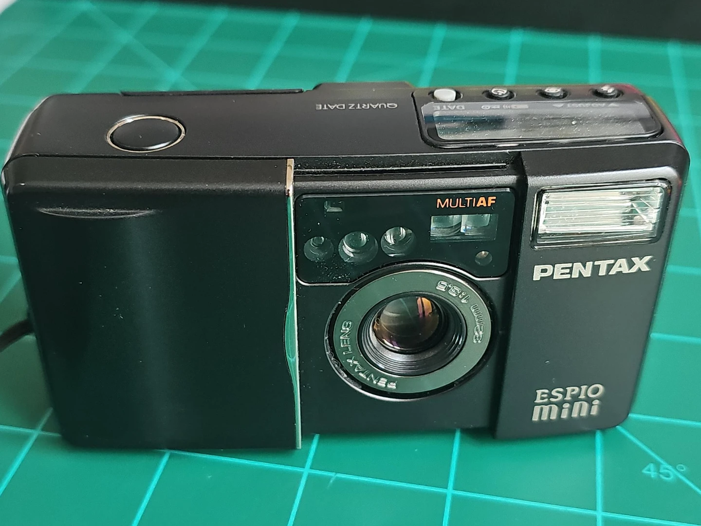 Pentax Espio Mini Quartz Date 35mm Film Camera