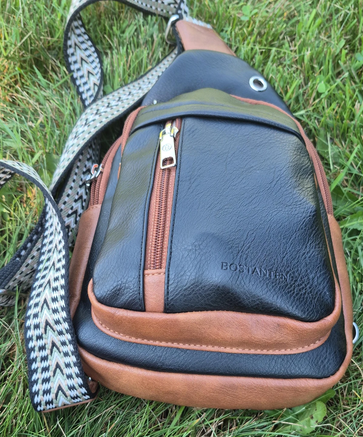 Bostanten Sling Bag