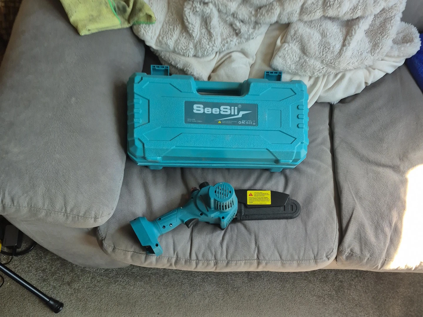 SeeSii Electric Chainsaw Kit with 21V Battery