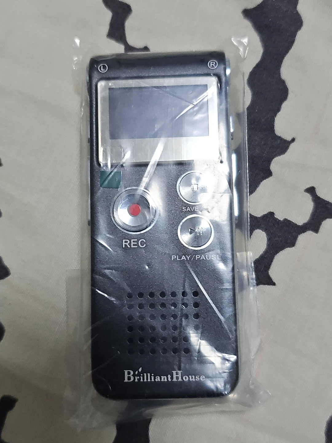 BrilliantHouse 16GB Digital Voice Recorder