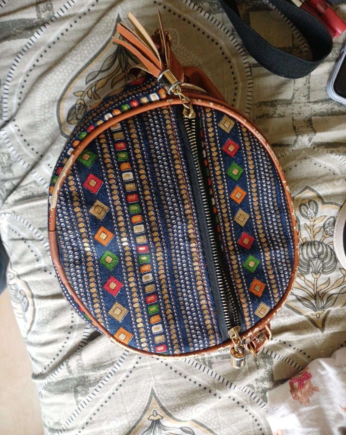 Round Patterned Crossbody Bag