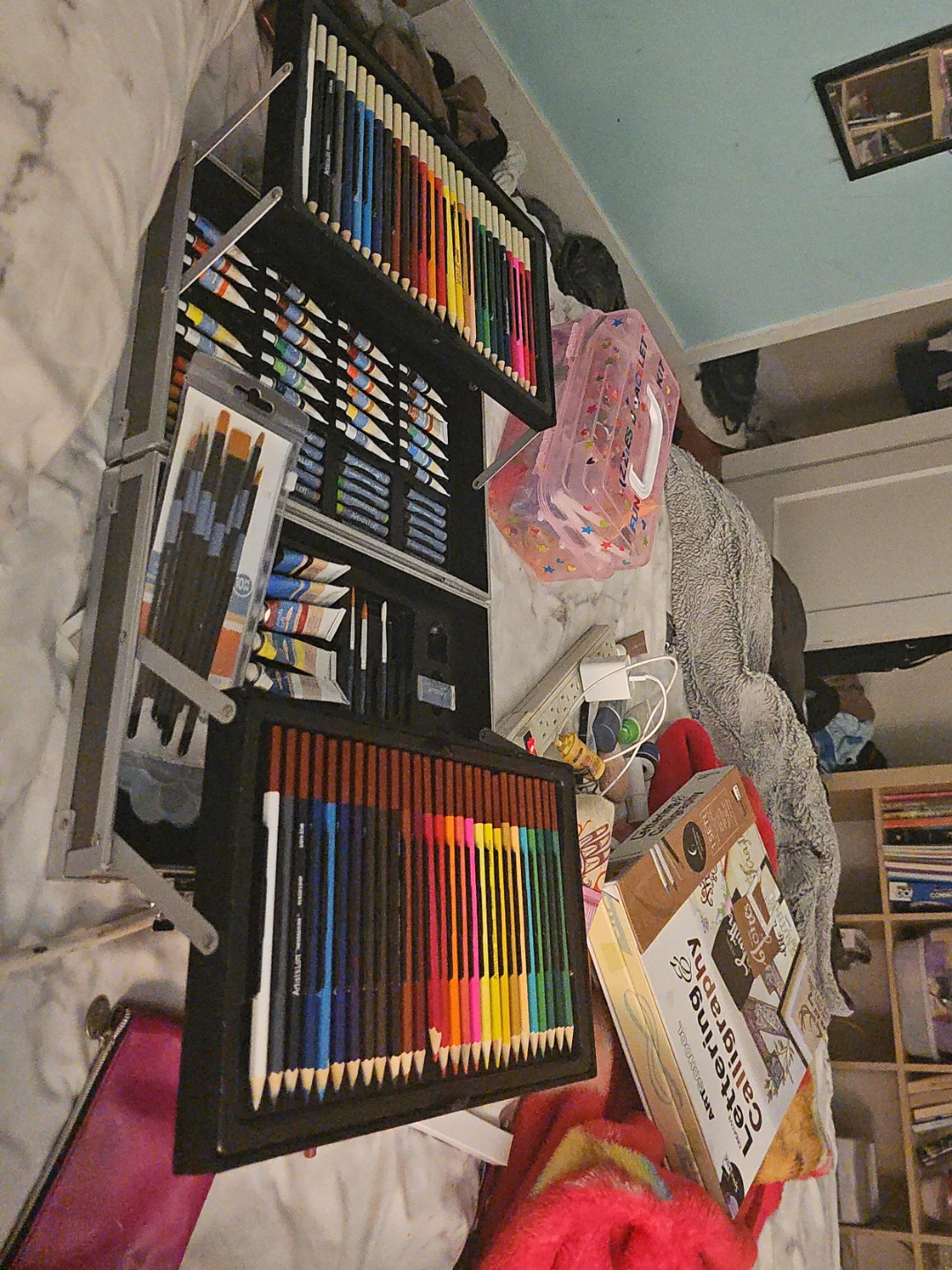 Artist's Loft Art Supply Set